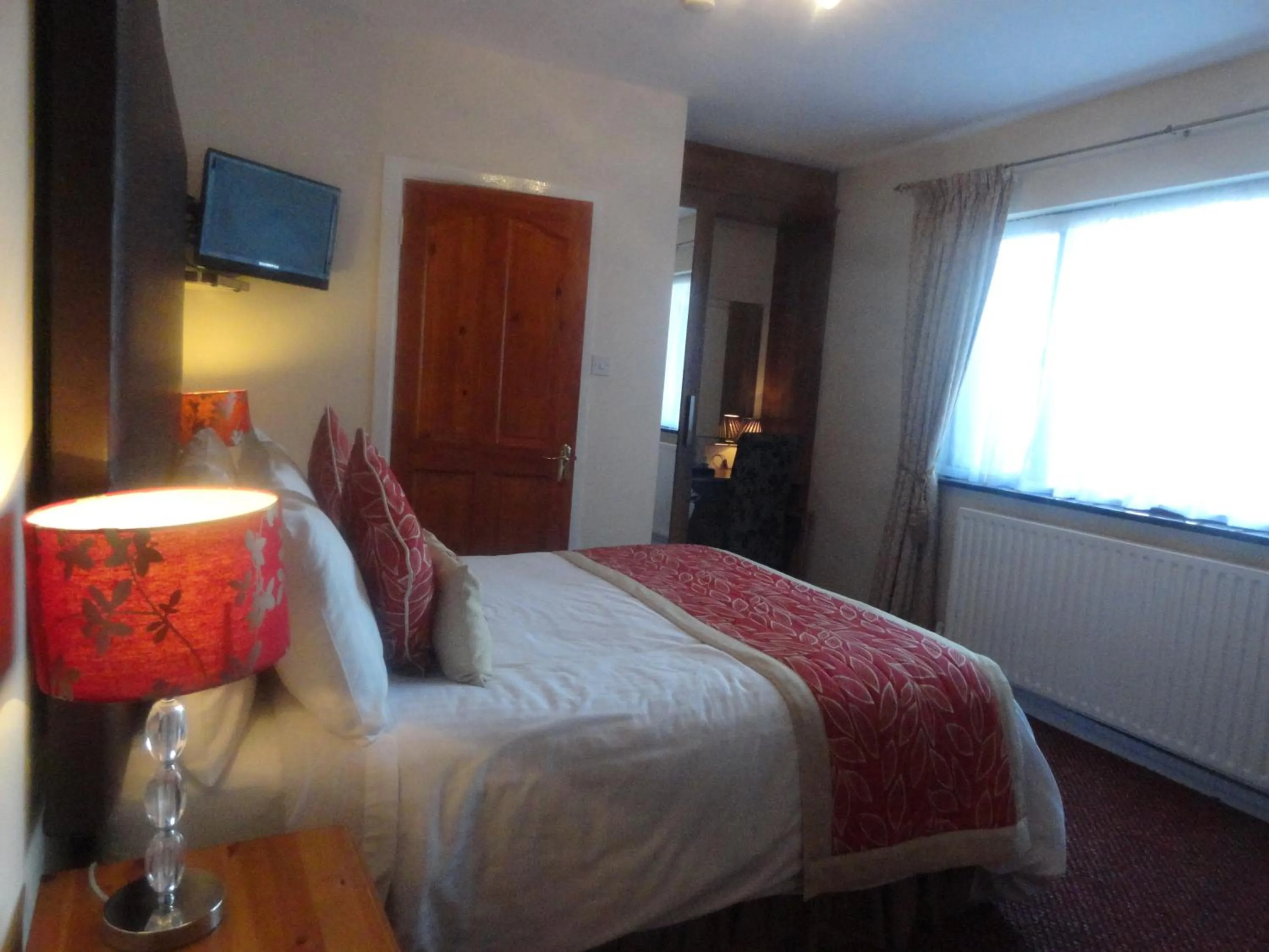 Photo of the whole room in Orley House B&B