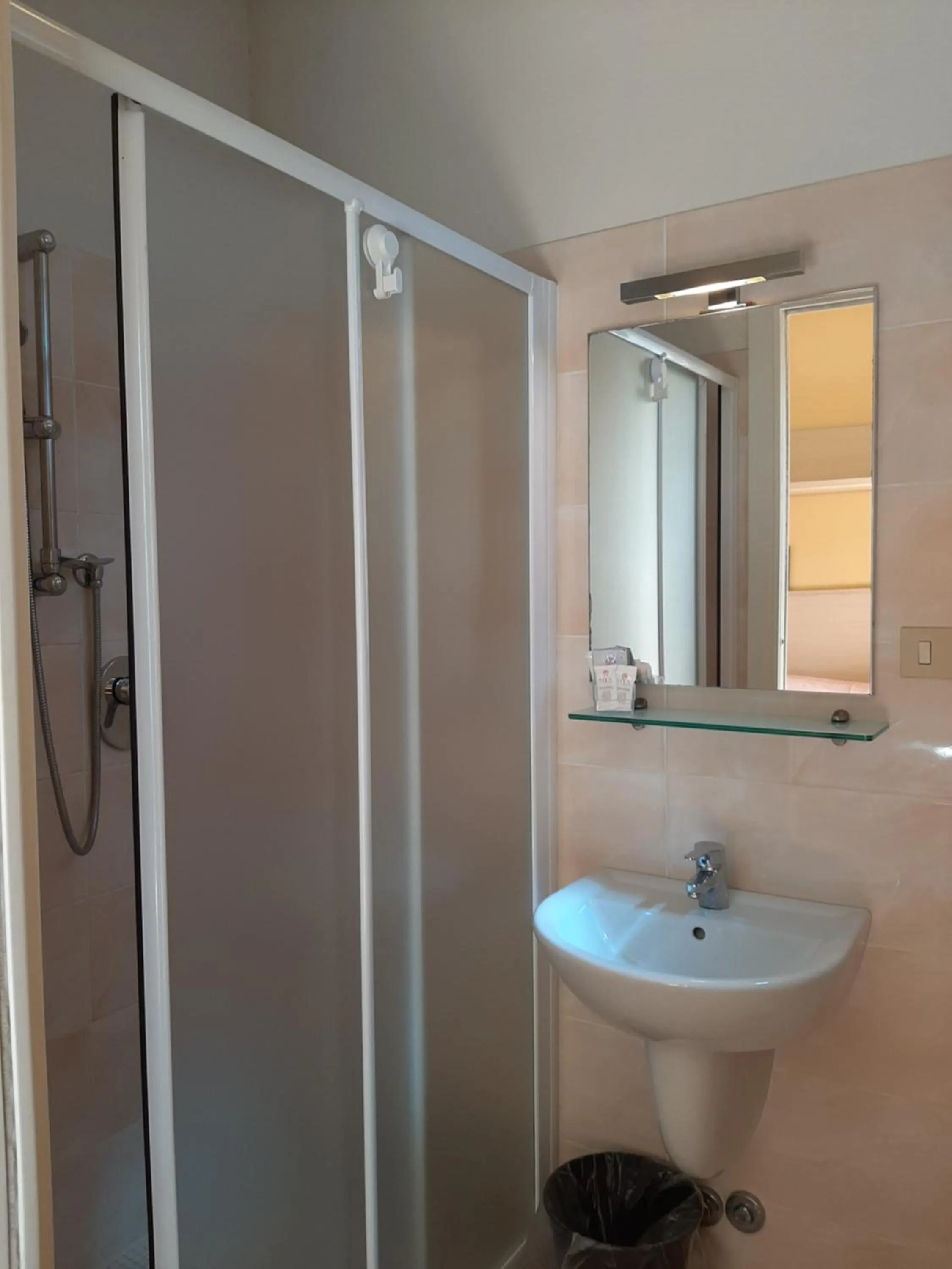 Bathroom in Hotel Originale by ALEhotels