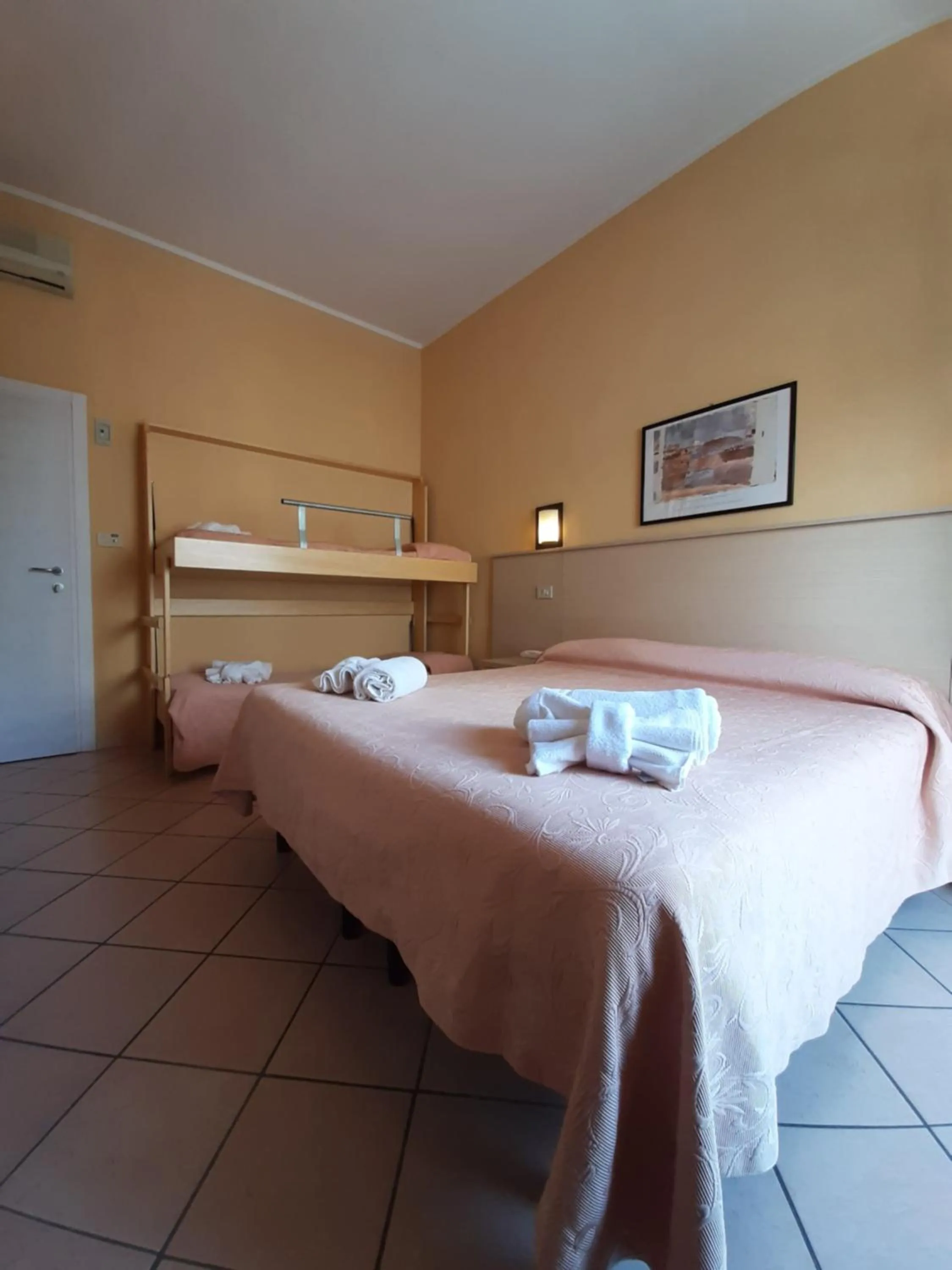 Bedroom, Bed in Hotel Originale by ALEhotels