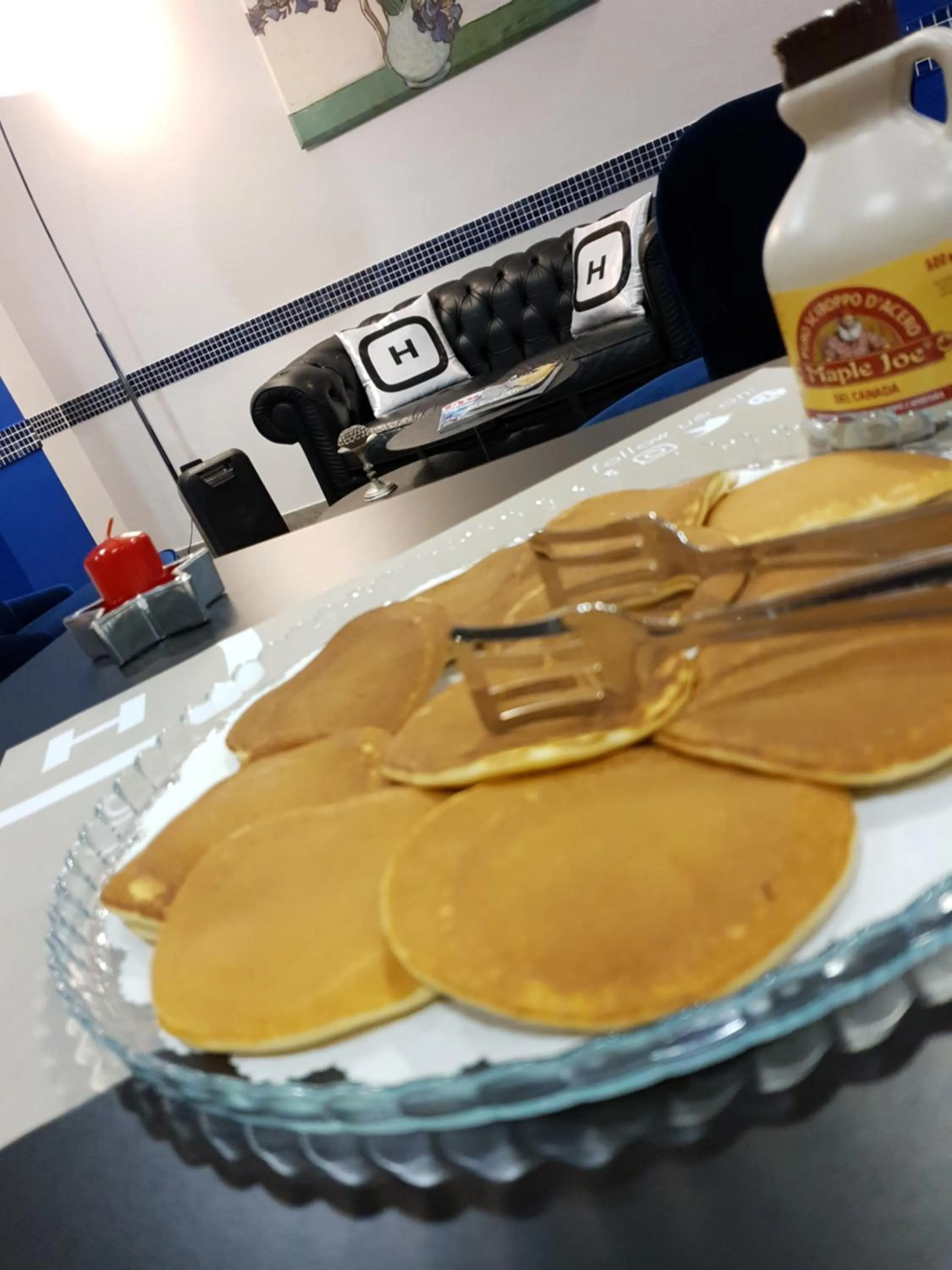 Buffet breakfast in Hotel Originale by ALEhotels