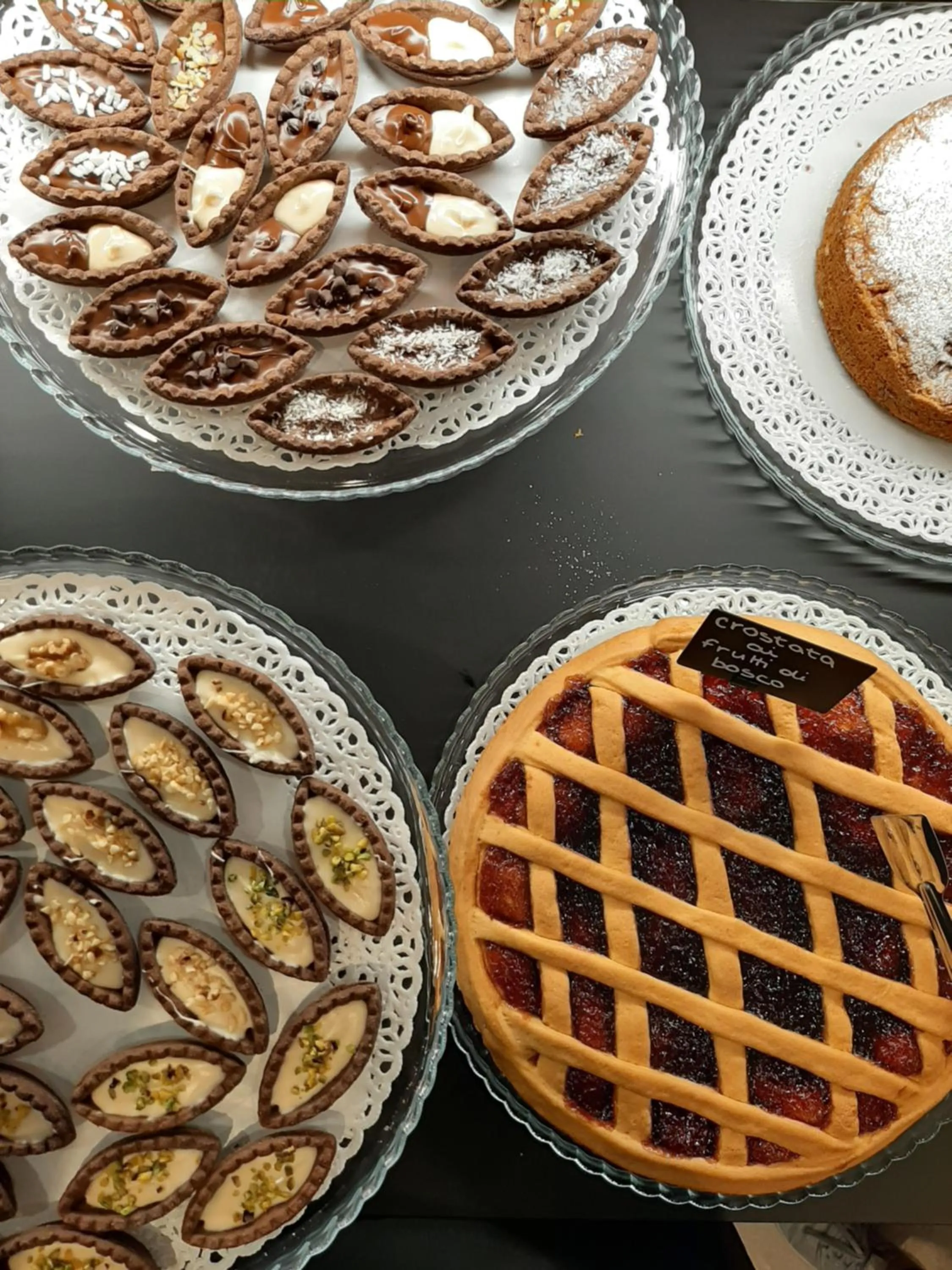 Breakfast in Hotel Originale by ALEhotels