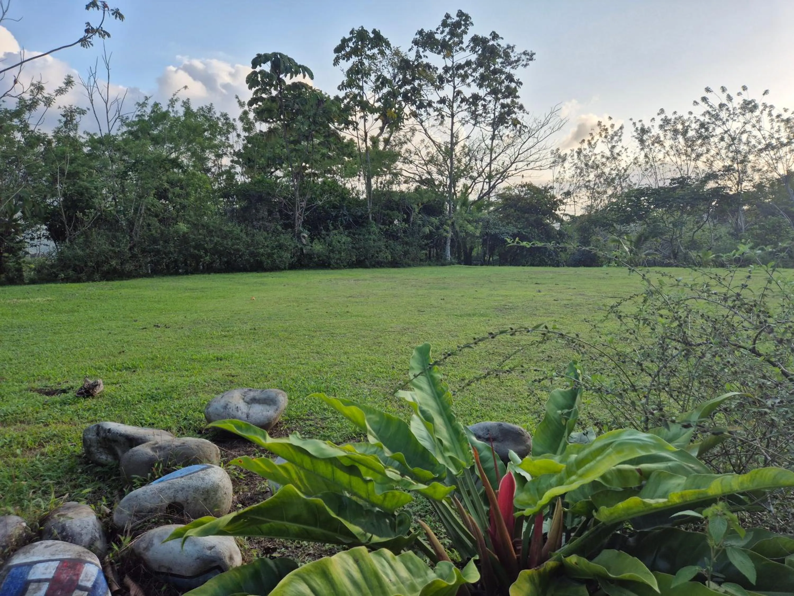 Casas de Campo Las Pavitas Cottages "Red Frog"