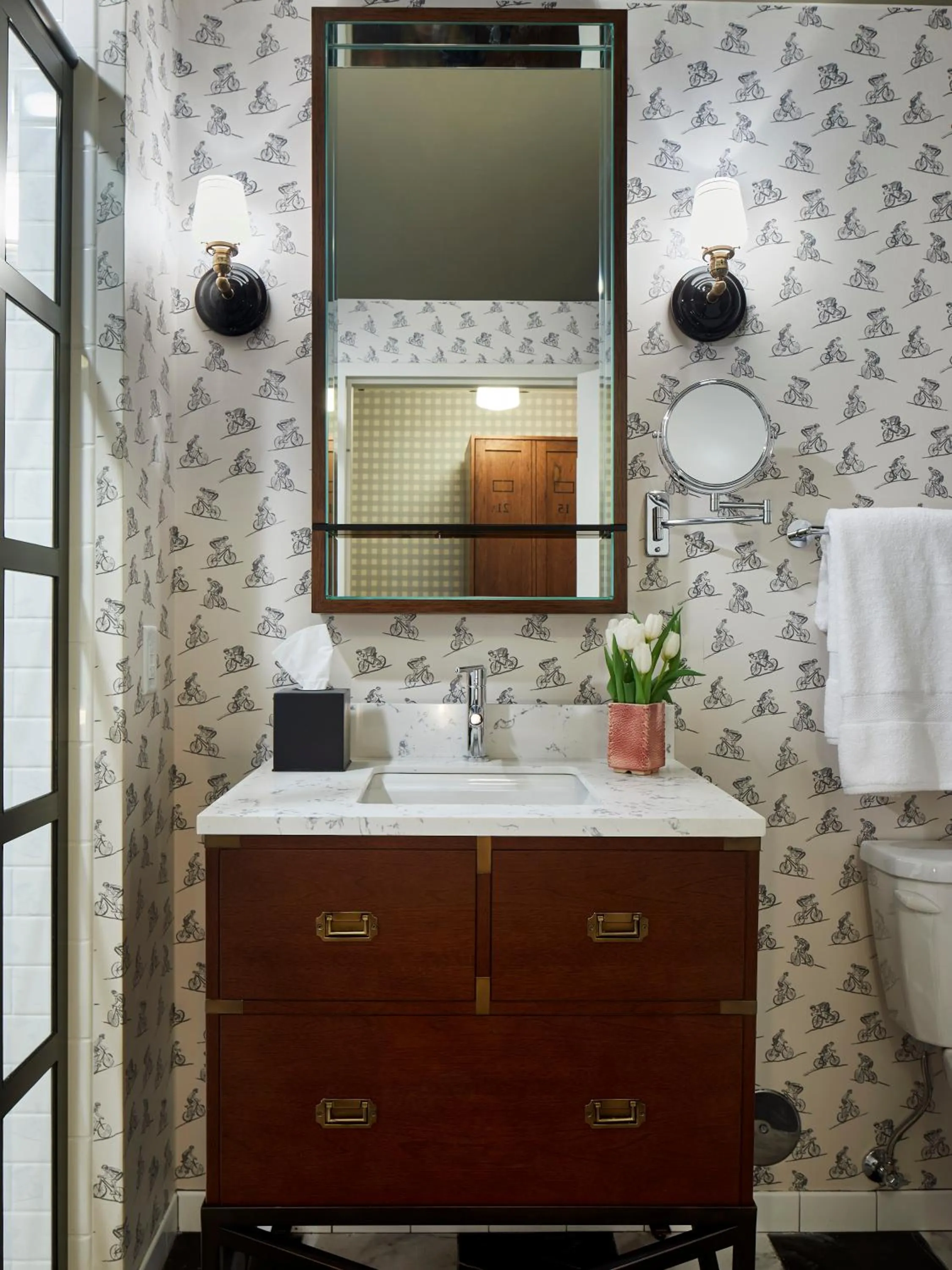 Bathroom in Graduate by Hilton Bloomington