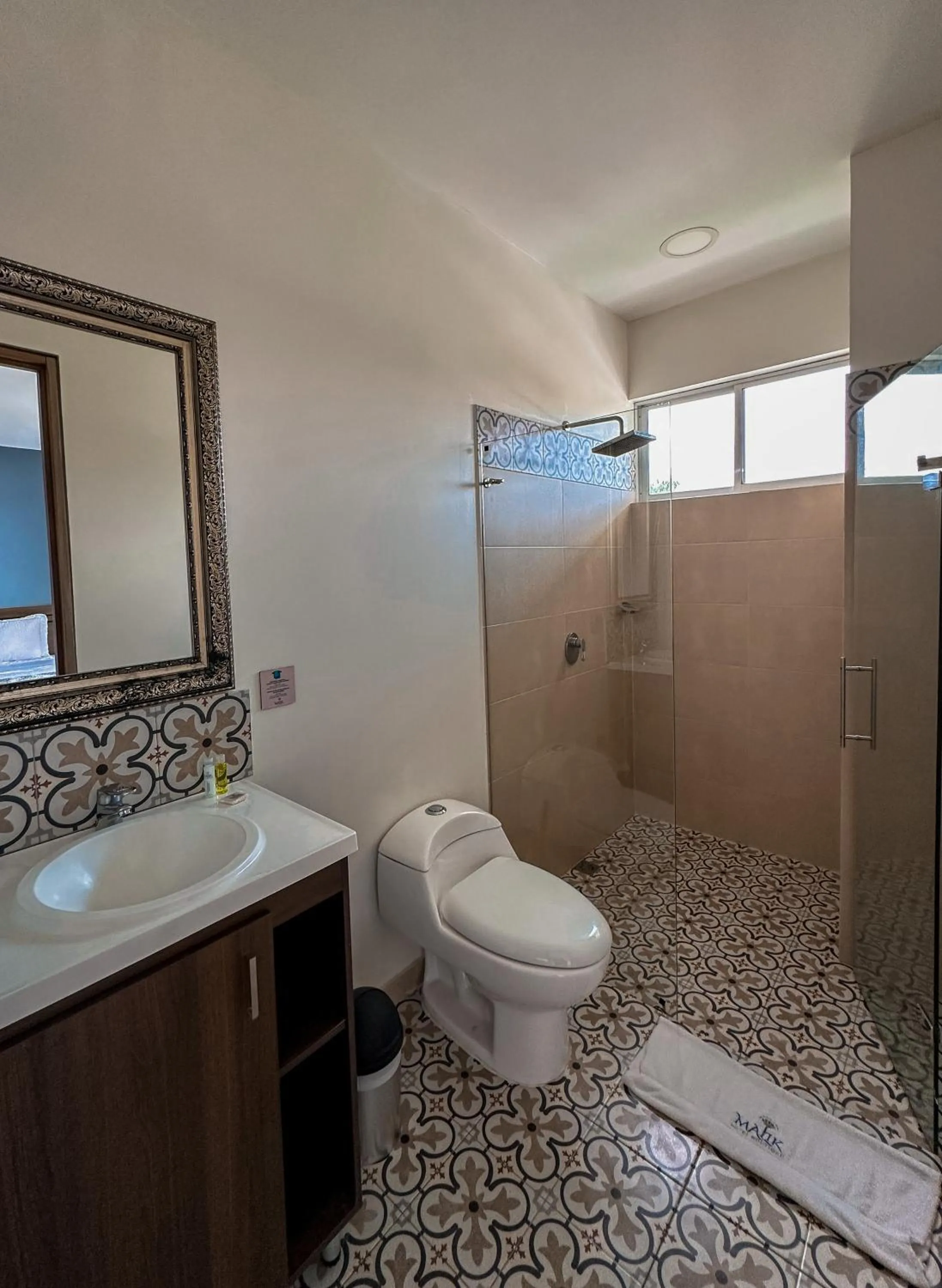 Bathroom in Malik Hotel Boutique