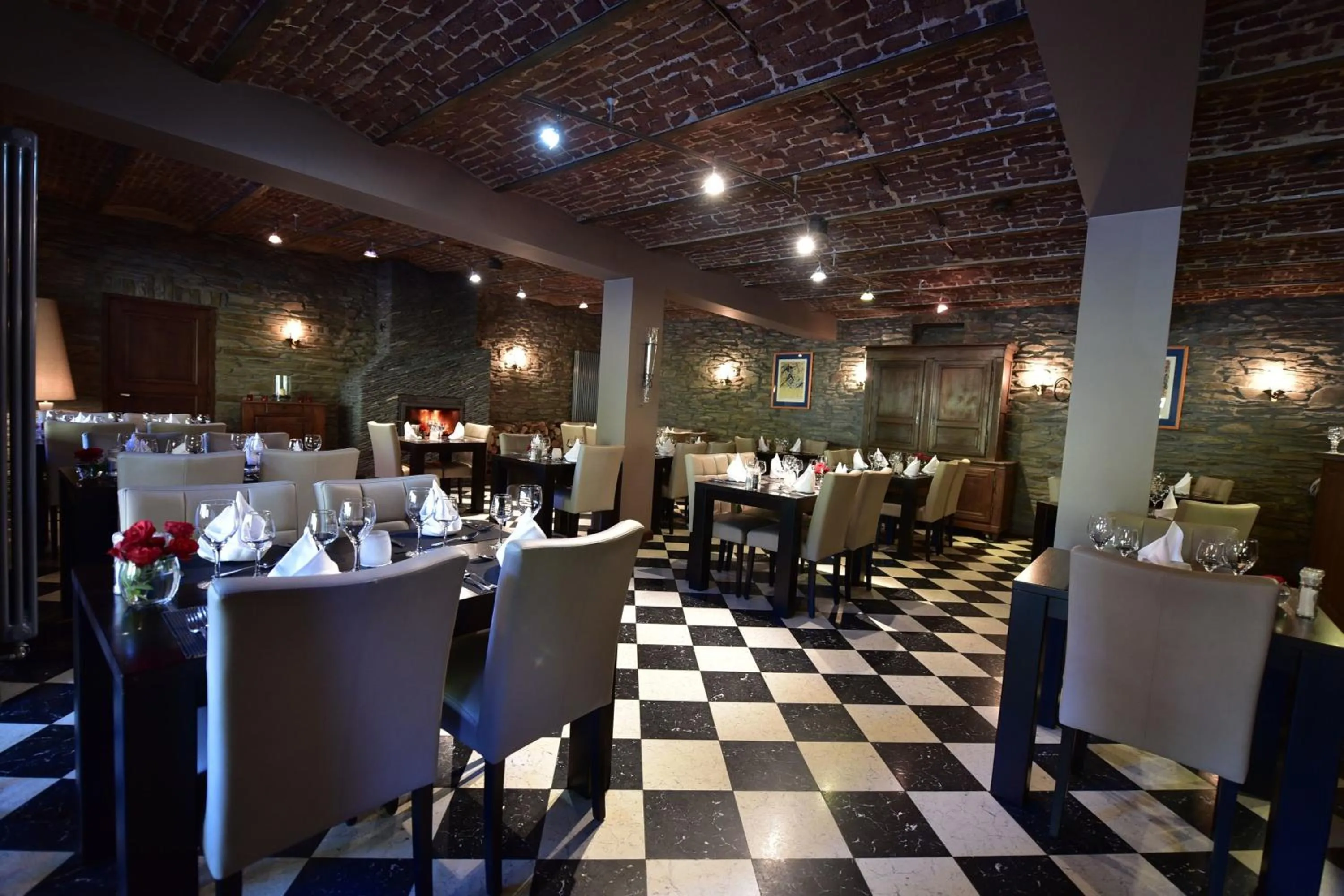 Banquet/Function facilities in Hôtel Moulin de la Strument