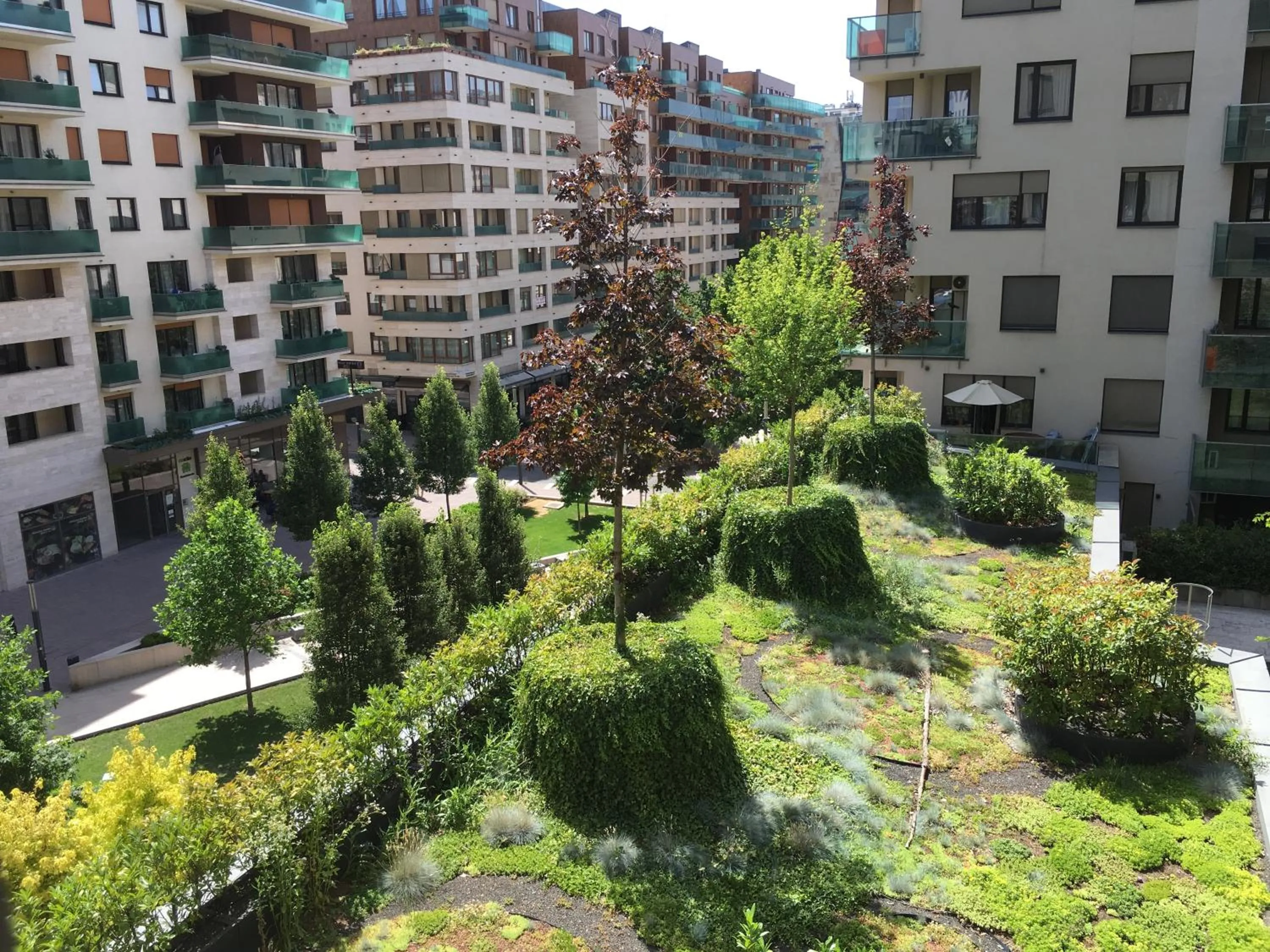 Garden in Corvin Residence Apartments