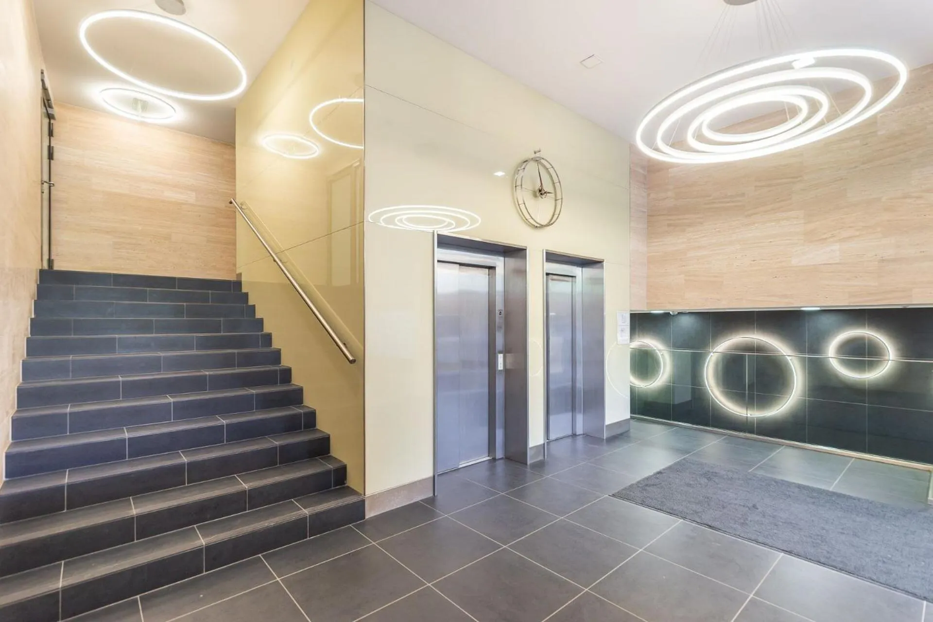 elevator in Corvin Residence Apartments