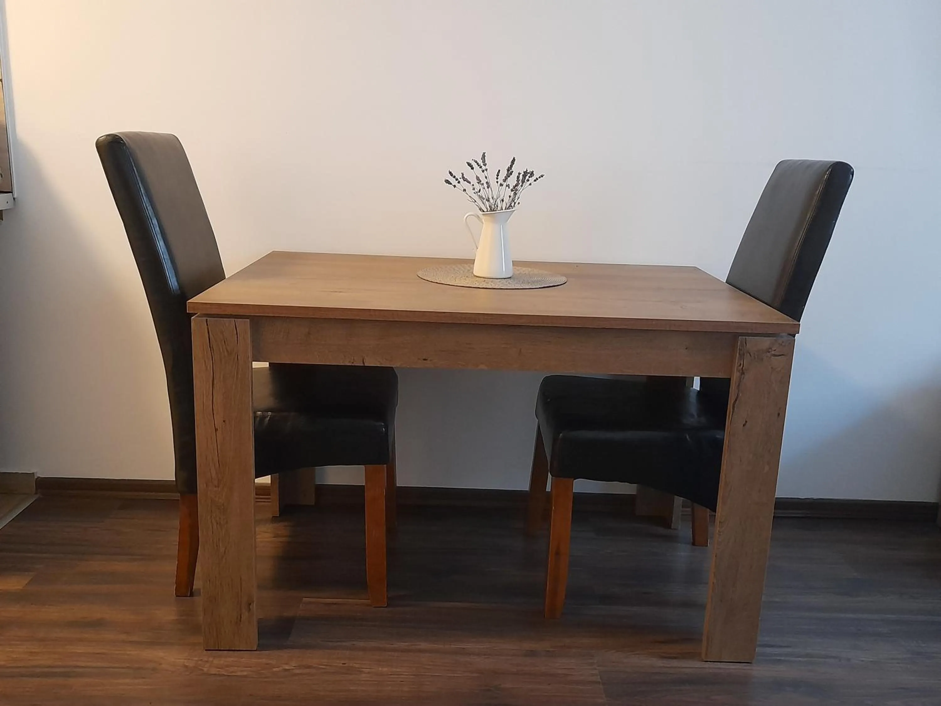Dining area in Corvin Residence Apartments