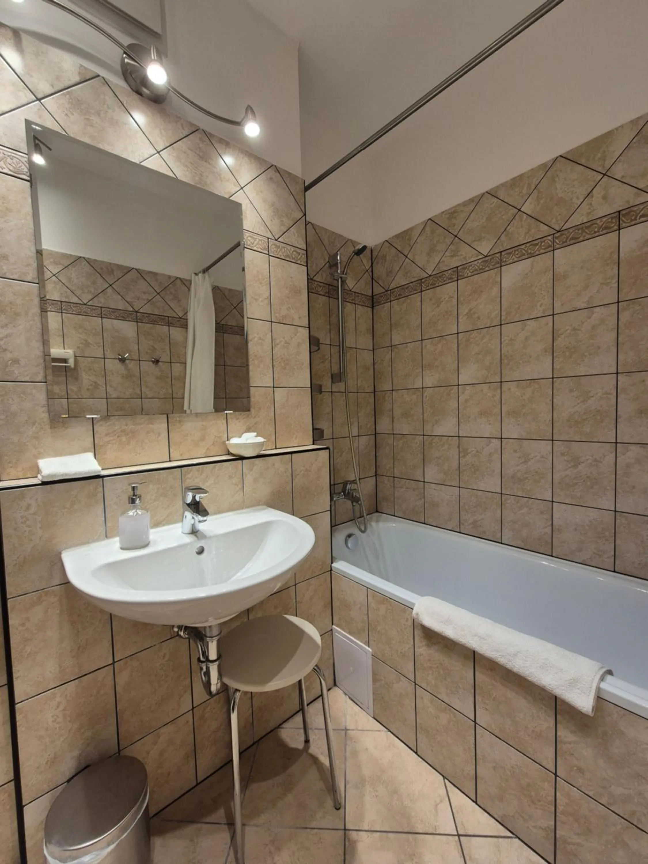 Corvin Residence Apartments