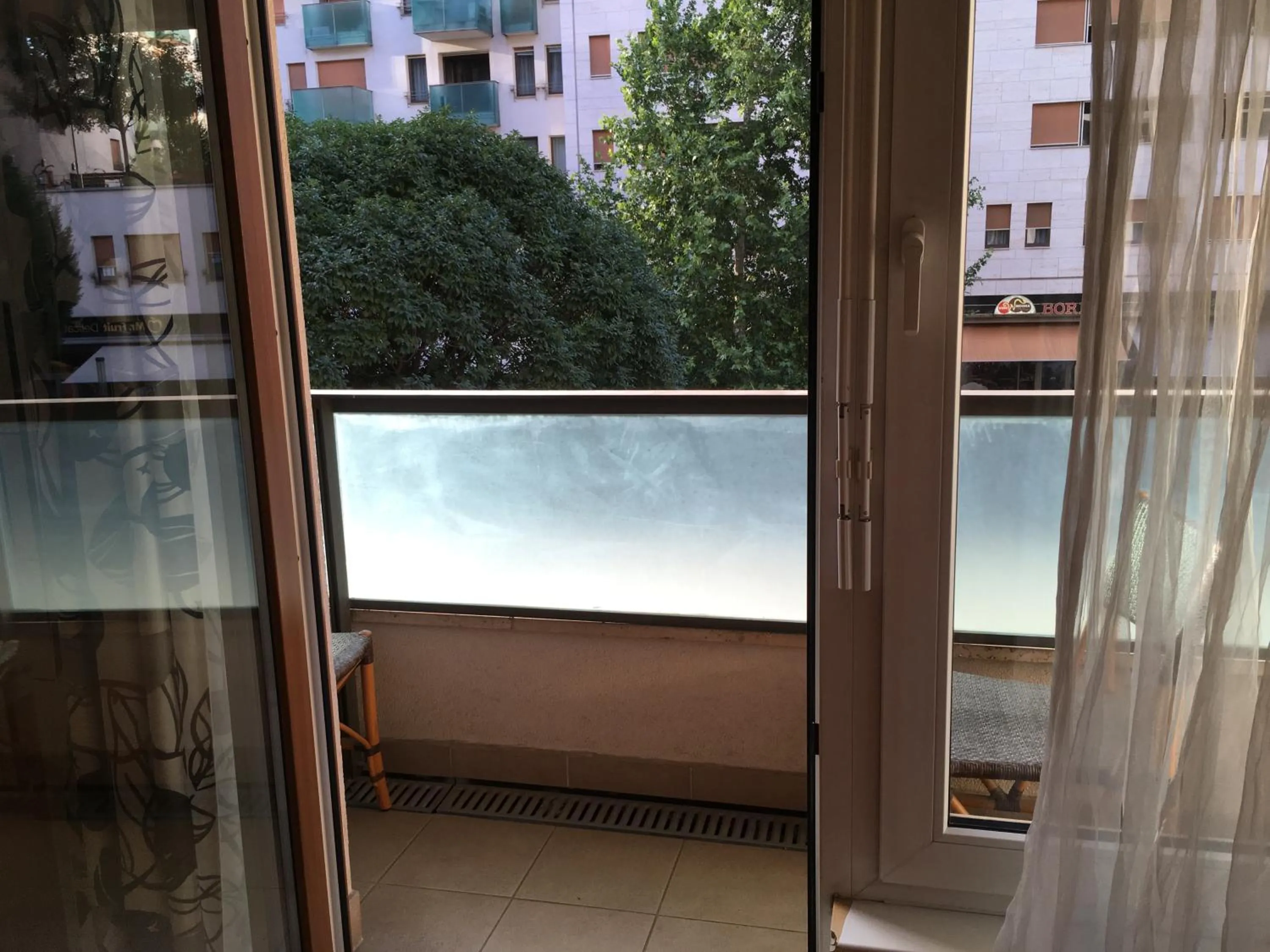 Corvin Residence Apartments