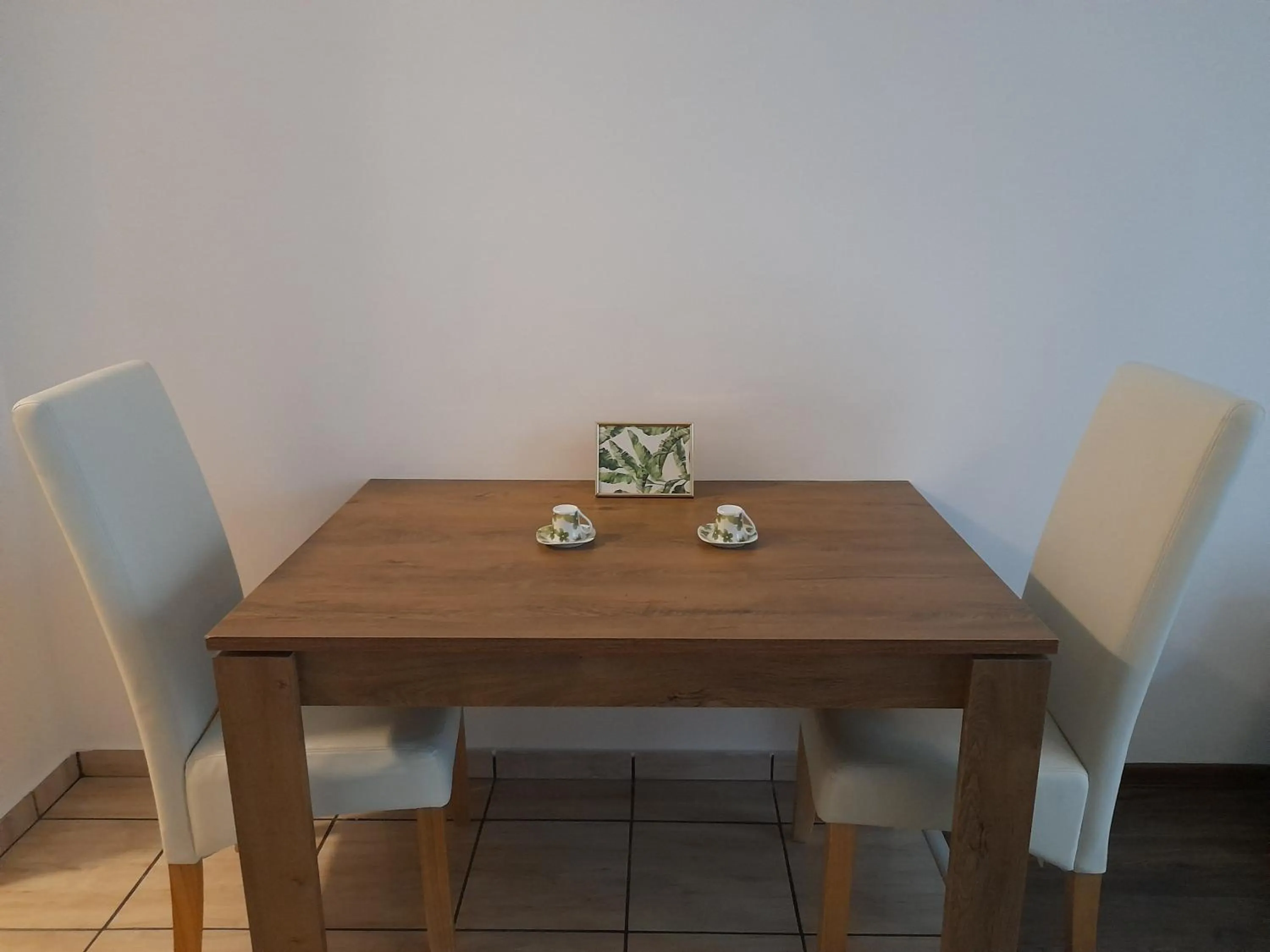 Dining area in Corvin Residence Apartments