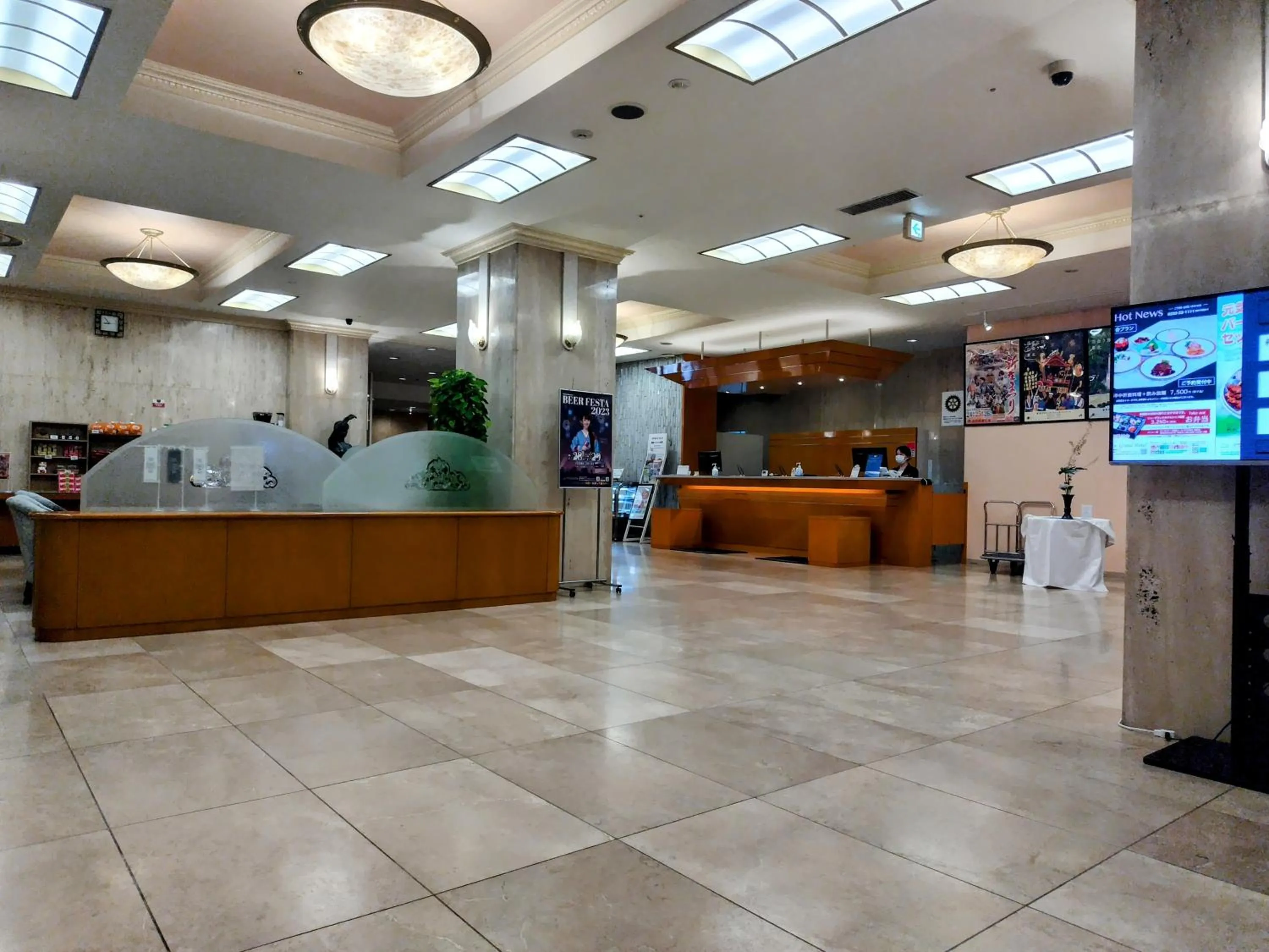 Lobby or reception in New Grand Hotel