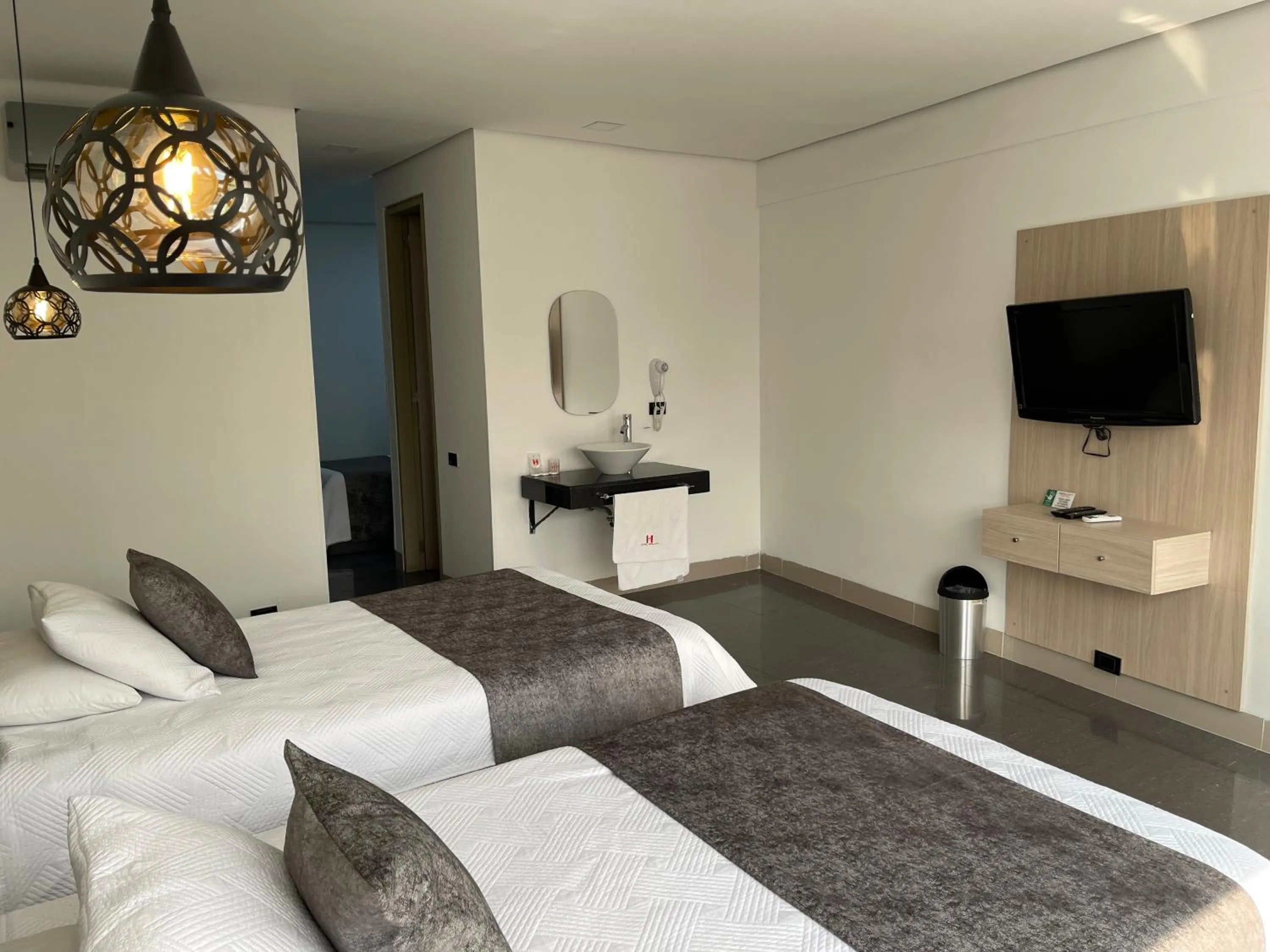 Bed in Hotel Merlott 70