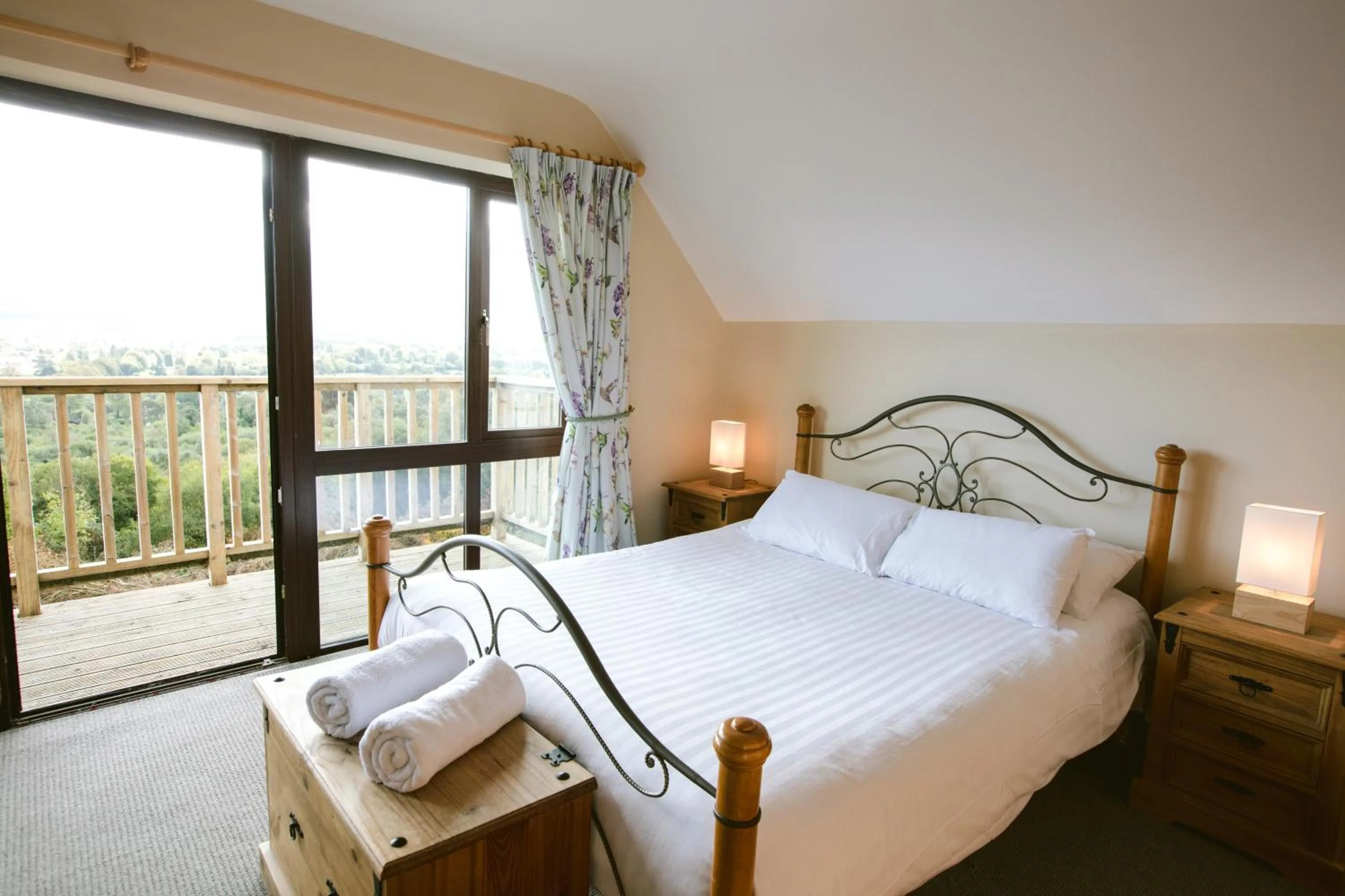 Bed in Aherlow House Hotel & Lodges