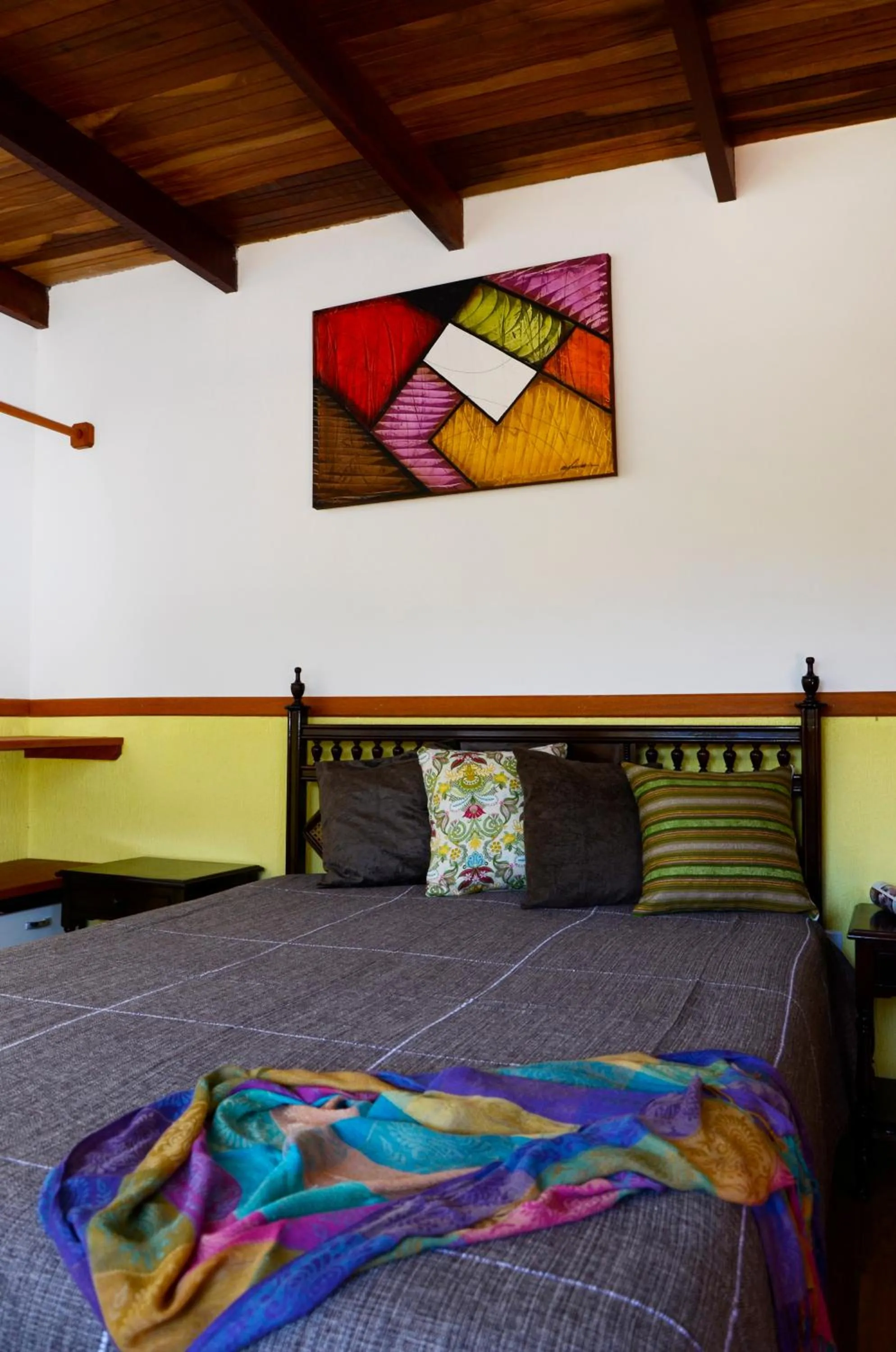 Decorative detail, Bed in Pousada Sabor da Serra