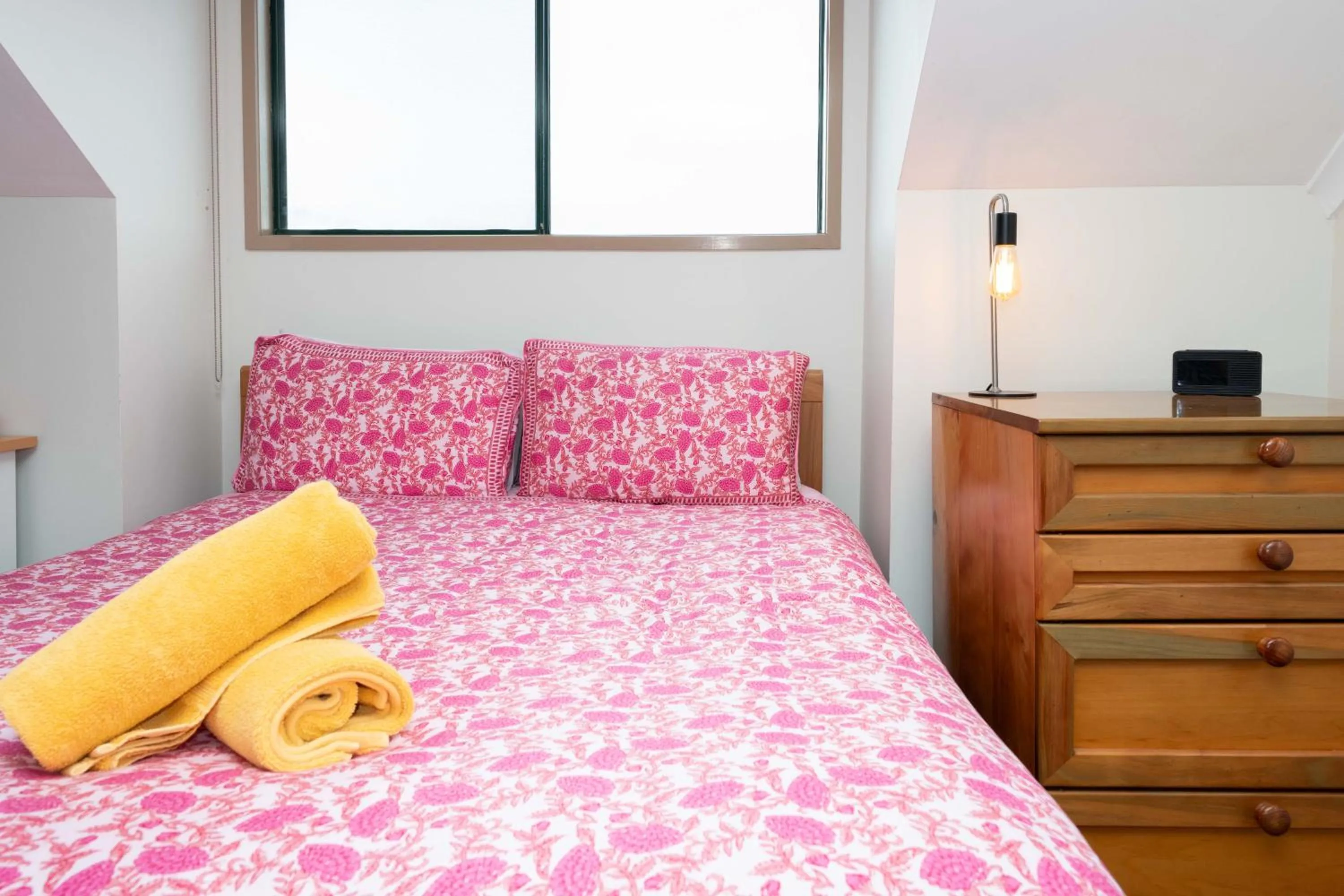 Bedroom, Bed in Ferny Lane House