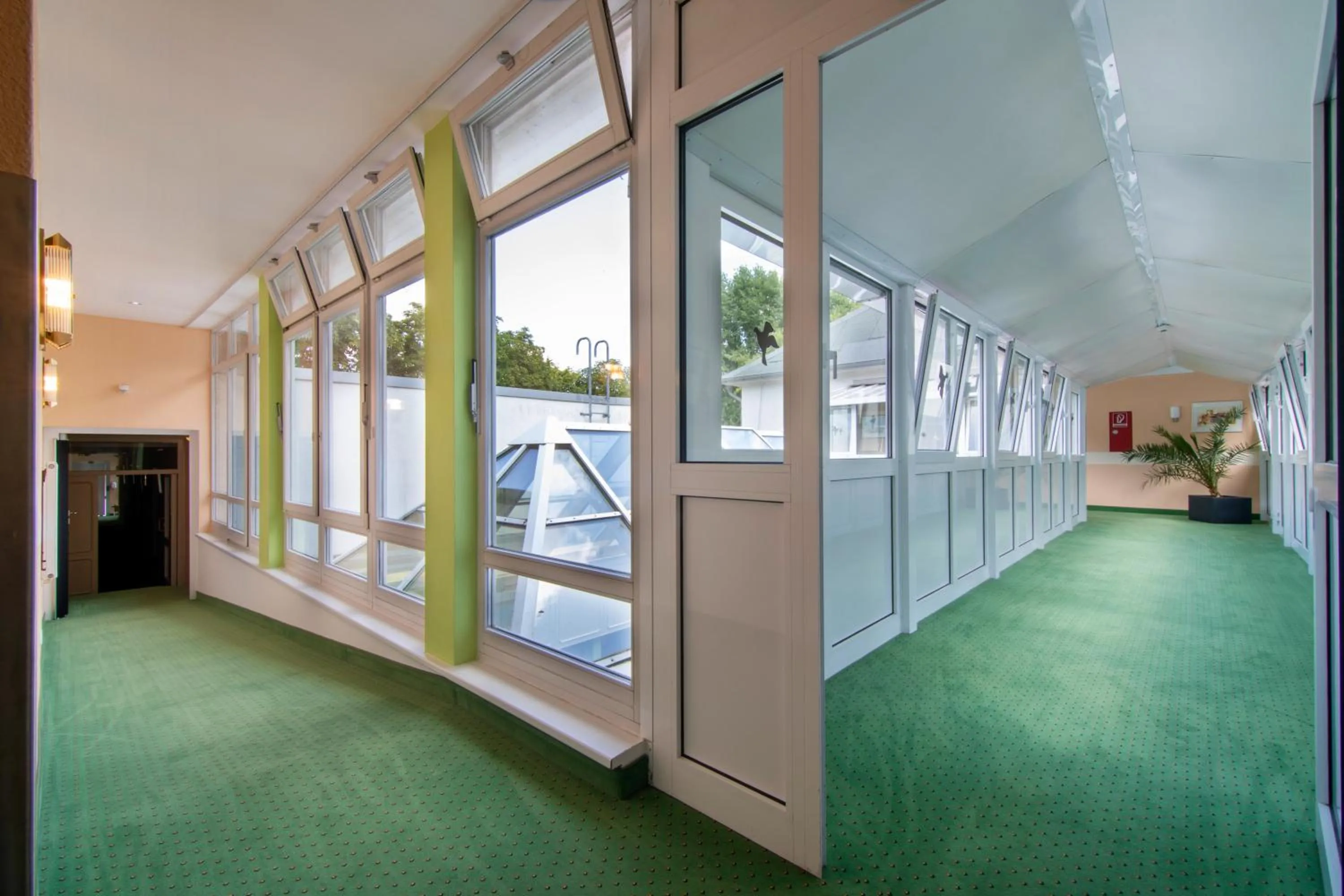 Property building in Seehotel Grunewald