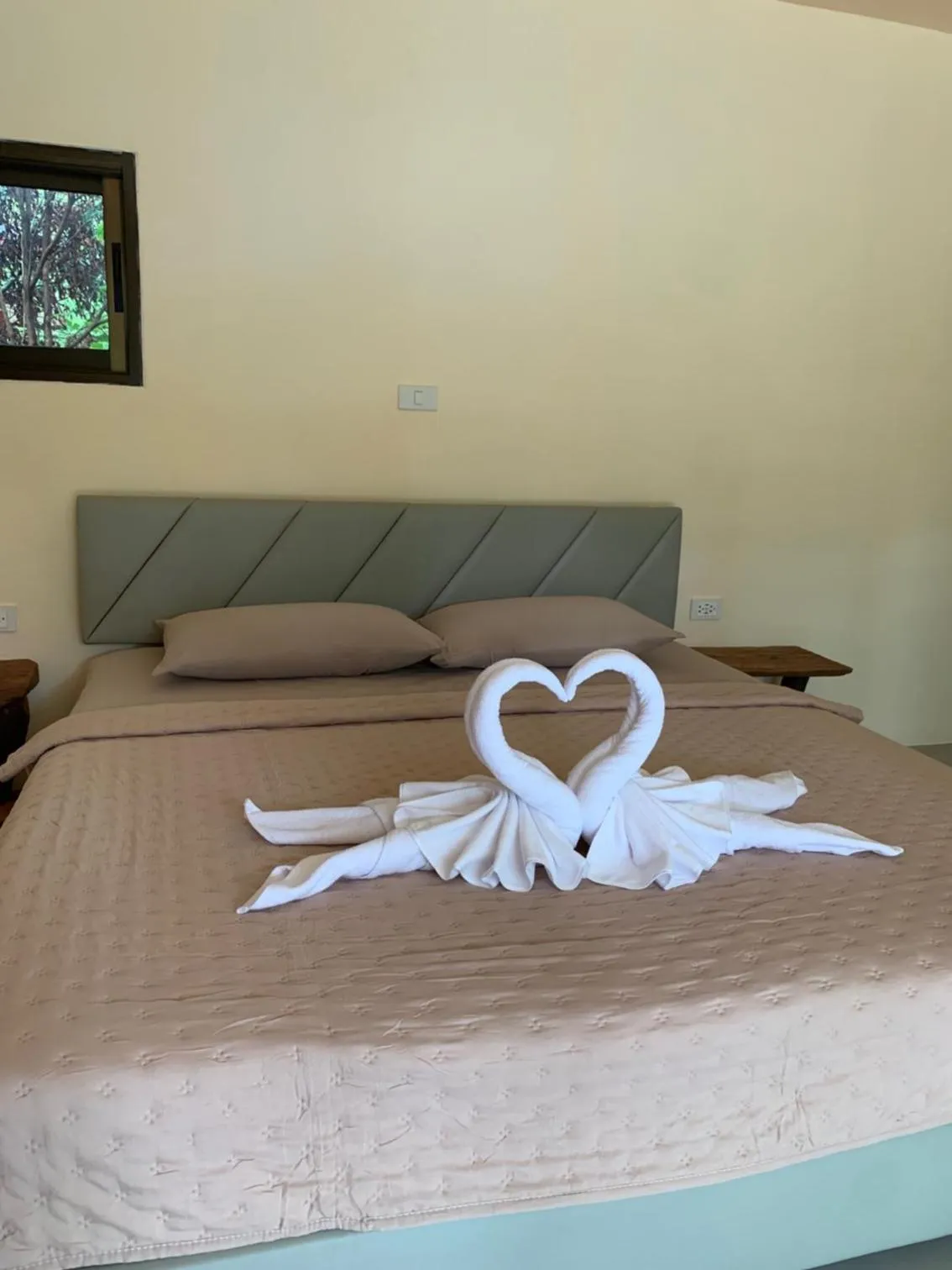 Bed in Jungle View Resort