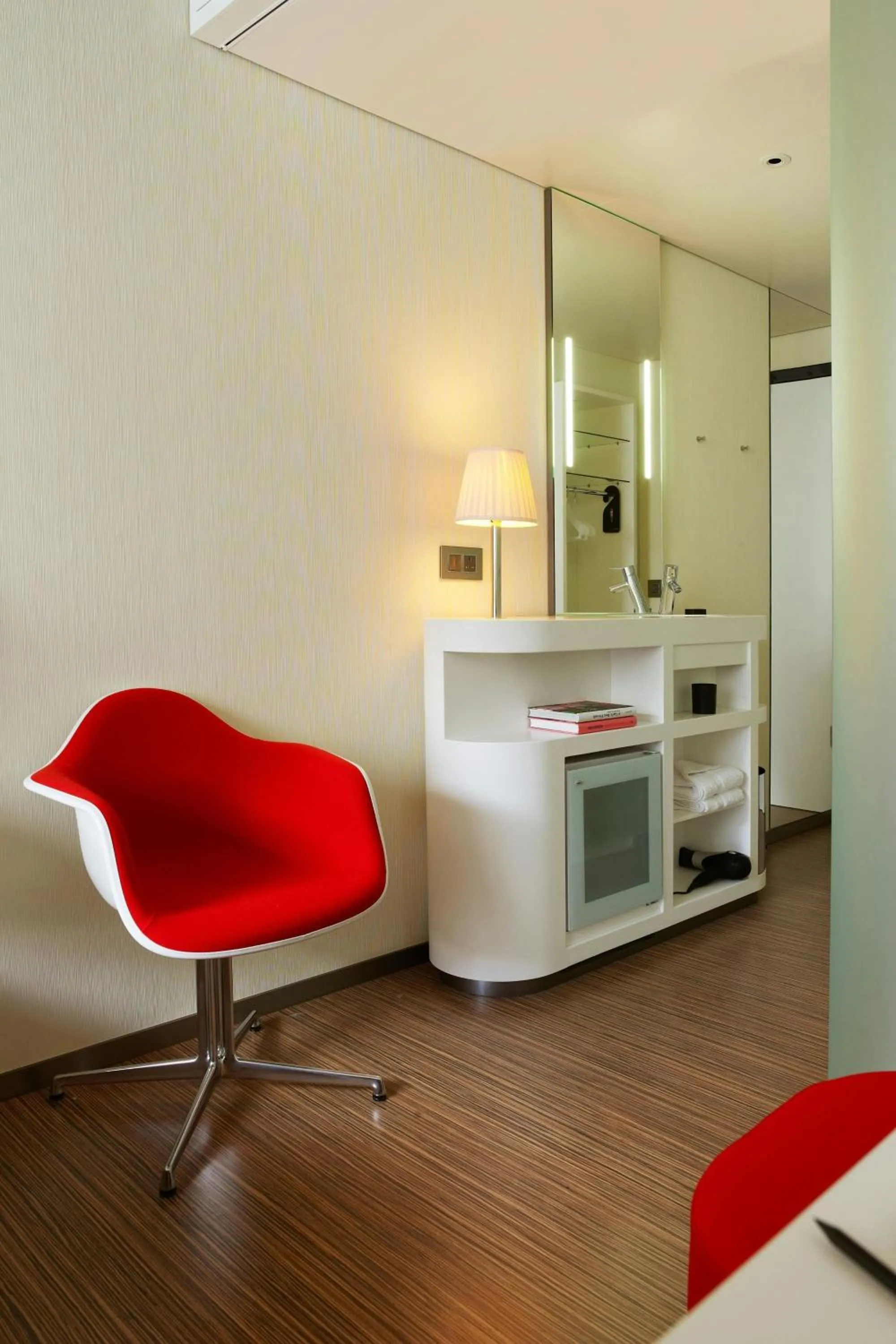 Bedroom in citizenM London Bankside