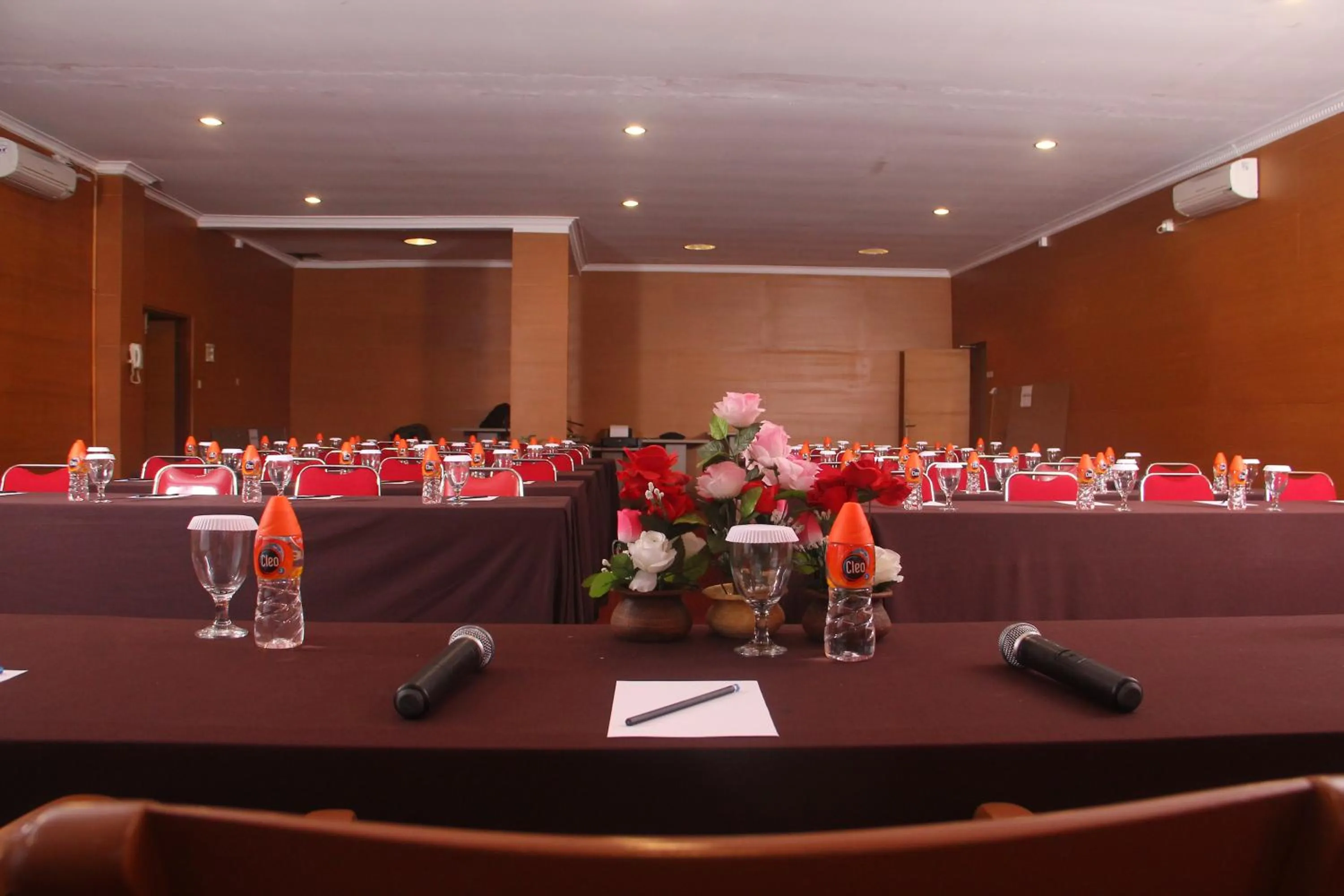 RedDoorz At Hotel Arimbi Dewi Sartika Baru