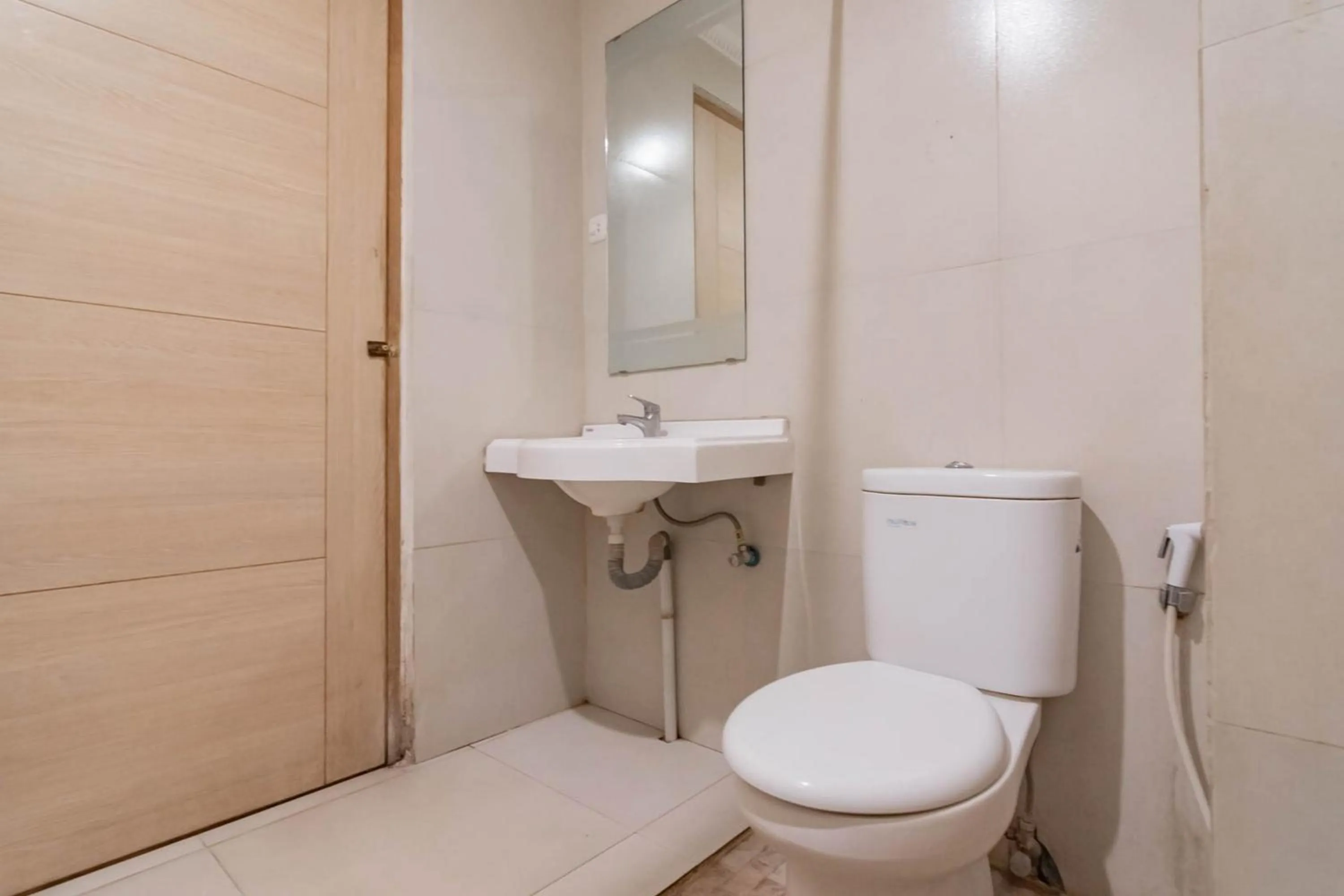 RedDoorz At Hotel Arimbi Dewi Sartika Baru