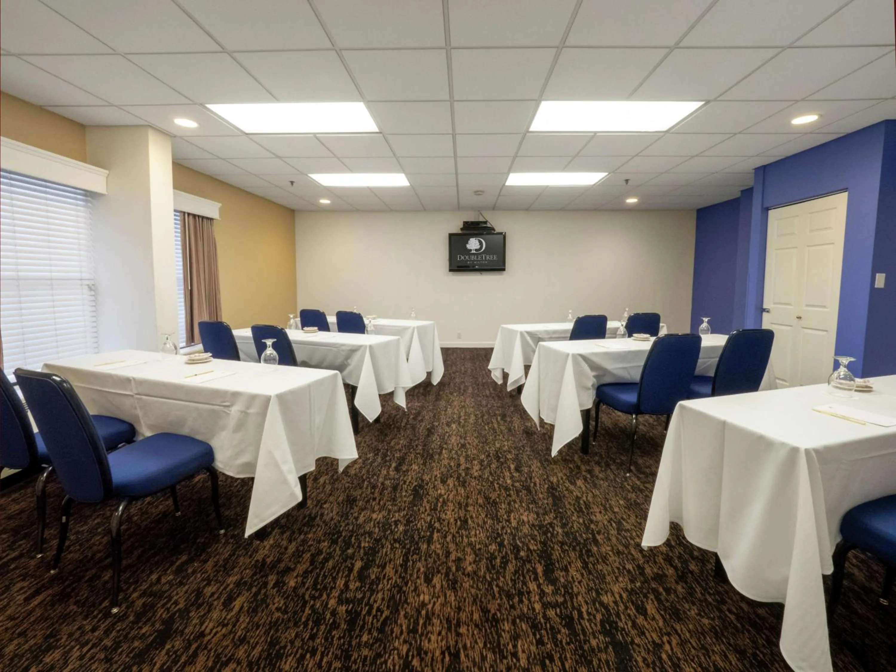 Meeting/conference room in DoubleTree by Hilton Buffalo-Amherst