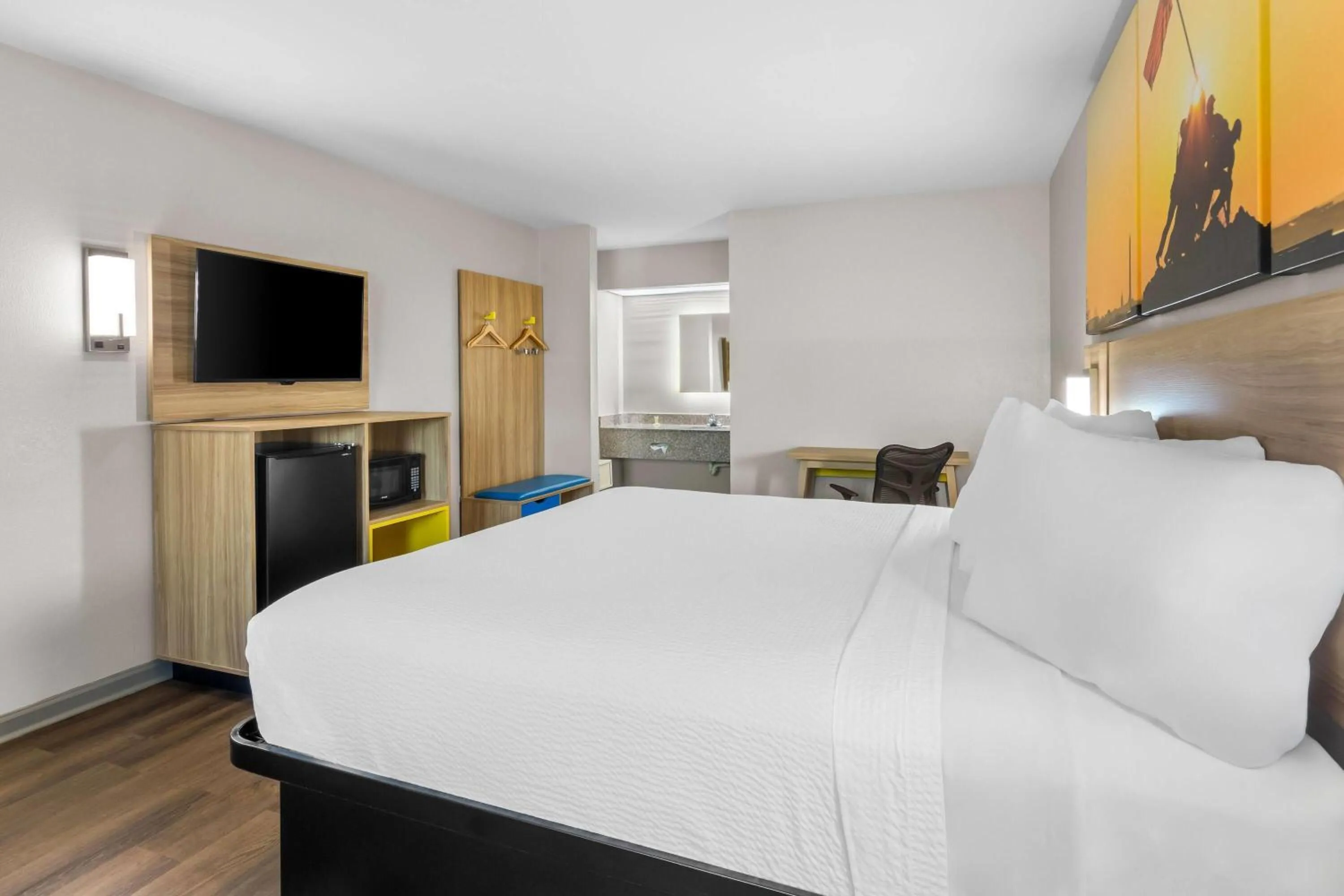 Bed in Days Inn by Wyndham Enterprise