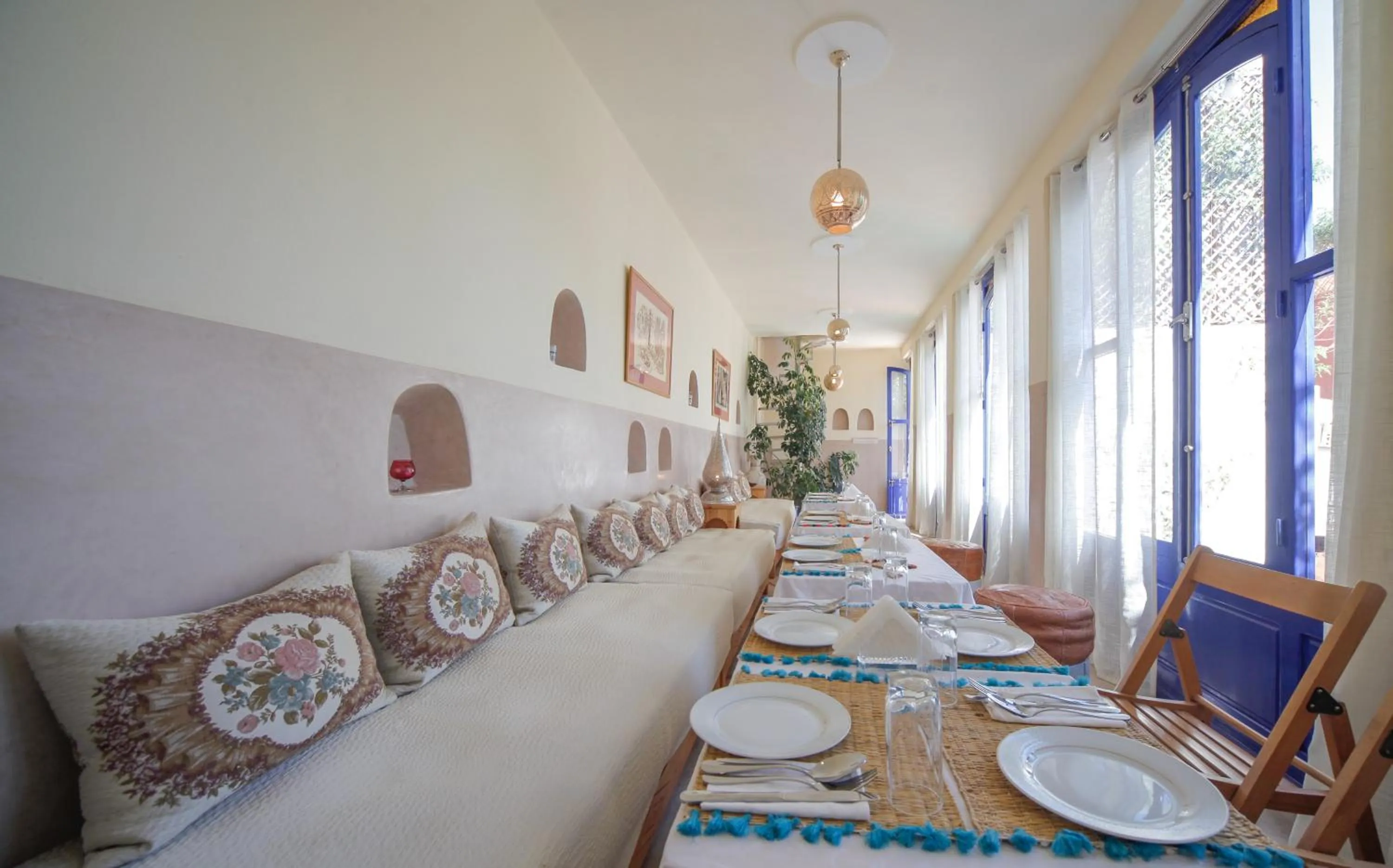 Restaurant/places to eat in Maison d'hôtes Dar Farhana