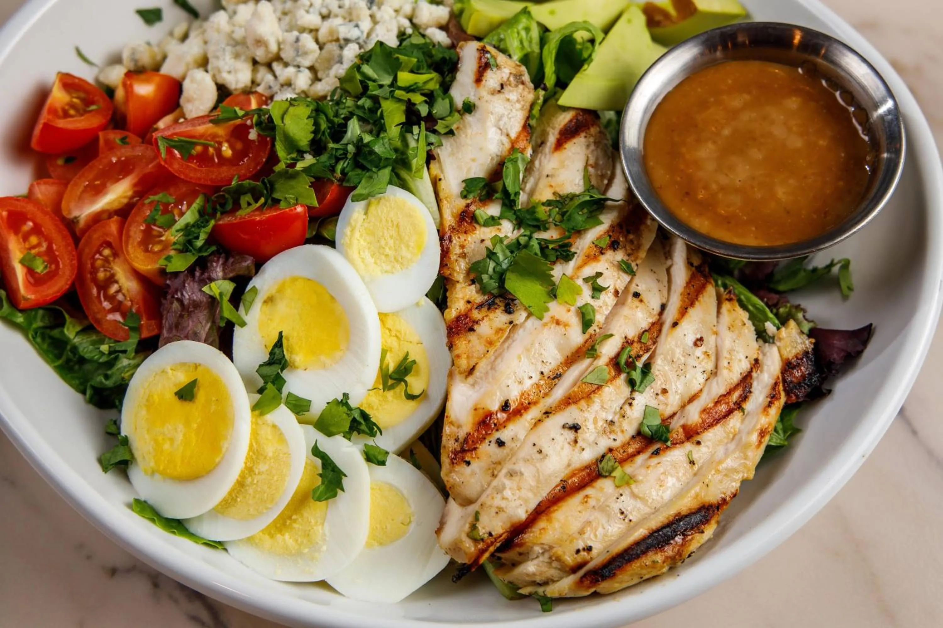 Lounge or bar in Delta Hotels by Marriott Green Bay