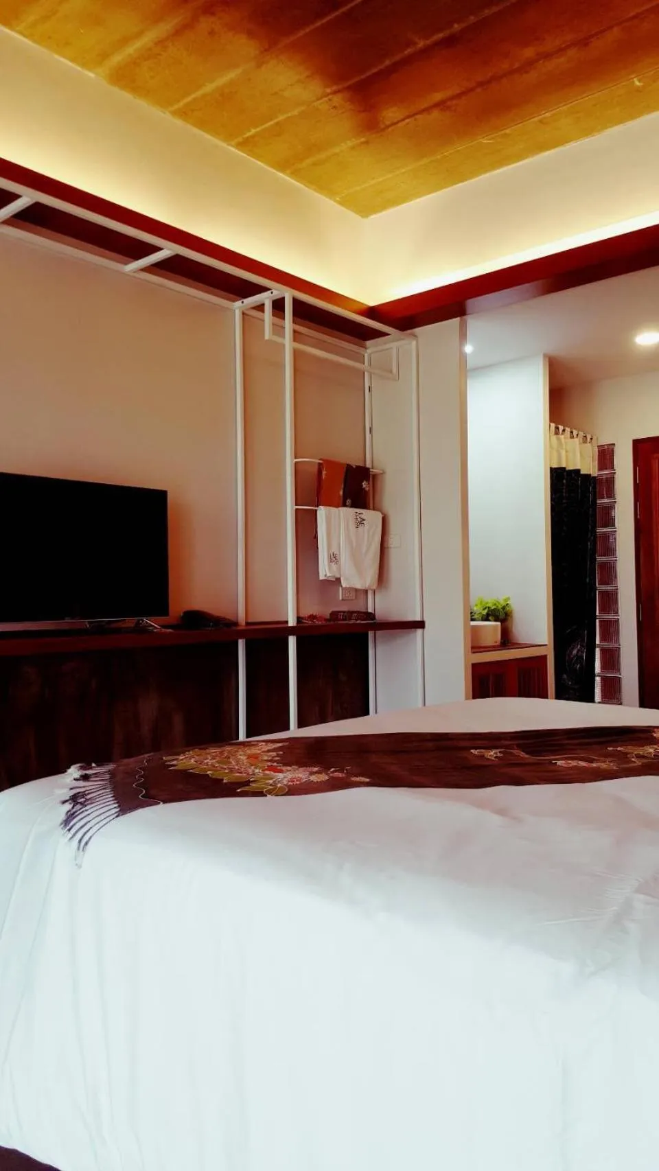 Bed in Laekhon Nonbai