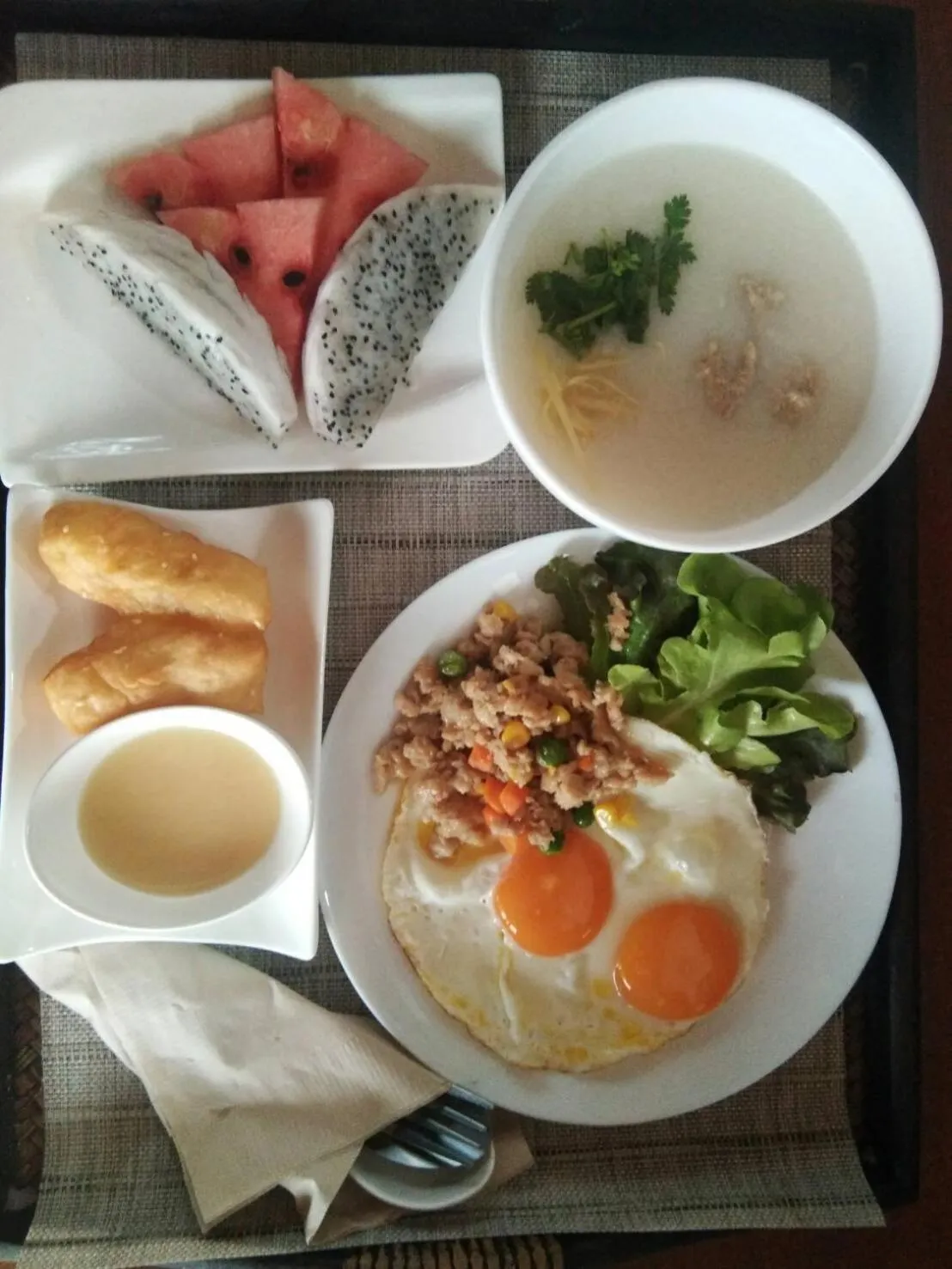 Asian breakfast in Laekhon Nonbai