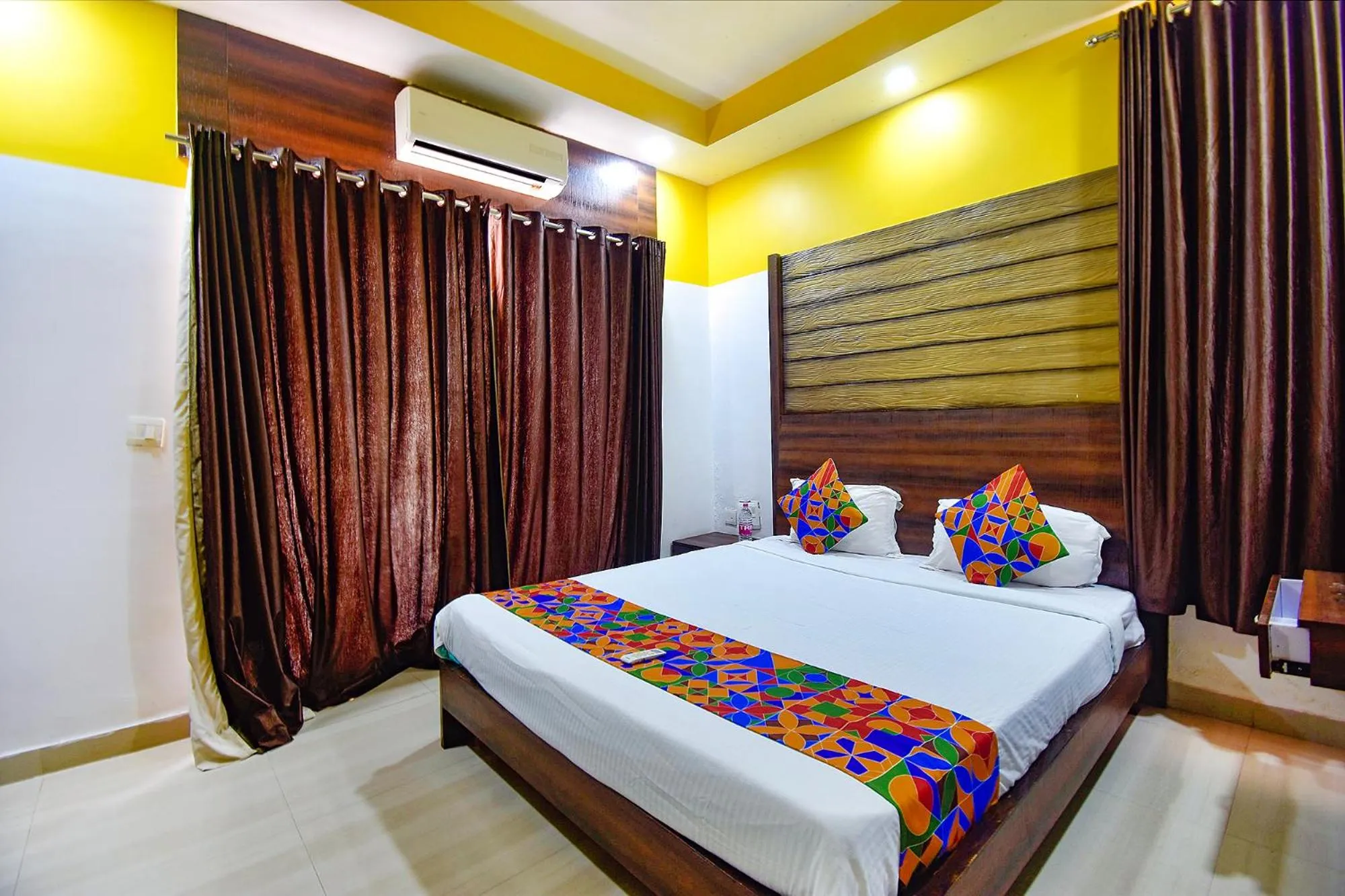 Bed in FabHotel Ocean View Apartment - Dabolim