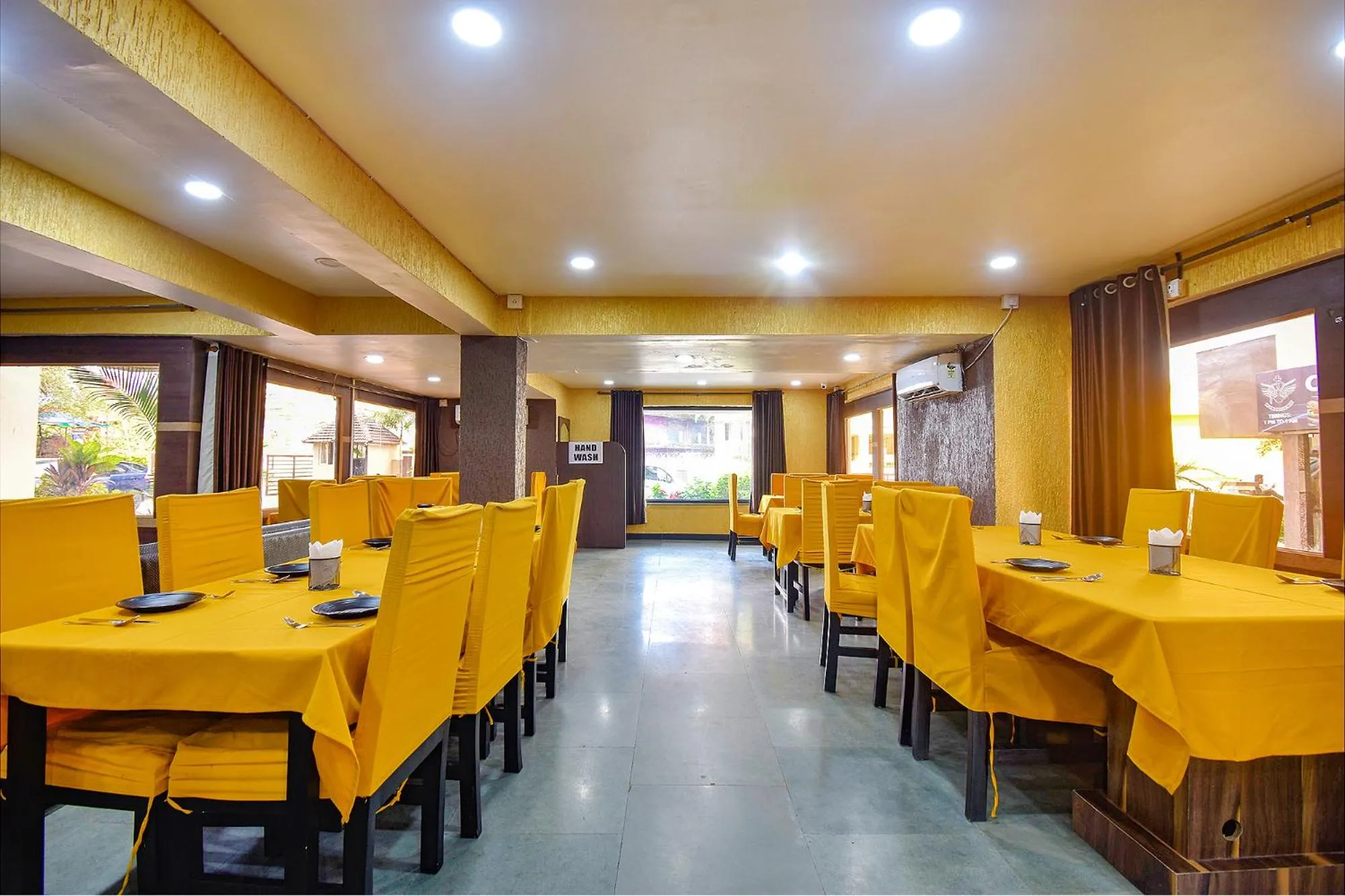 Breakfast in FabHotel Ocean View Apartment - Dabolim