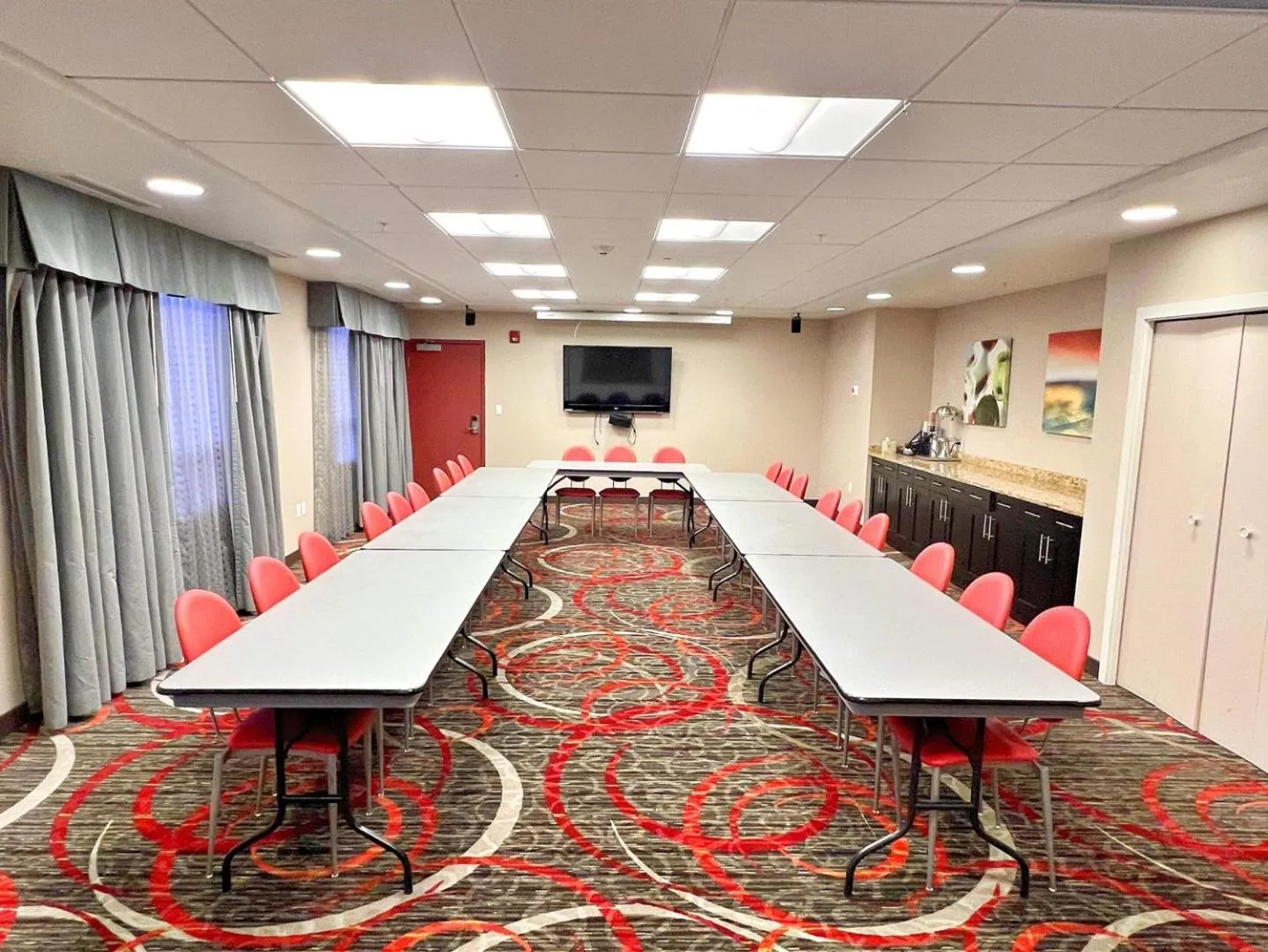 Meeting/conference room in Chateau Inn & Suites Bonnyville