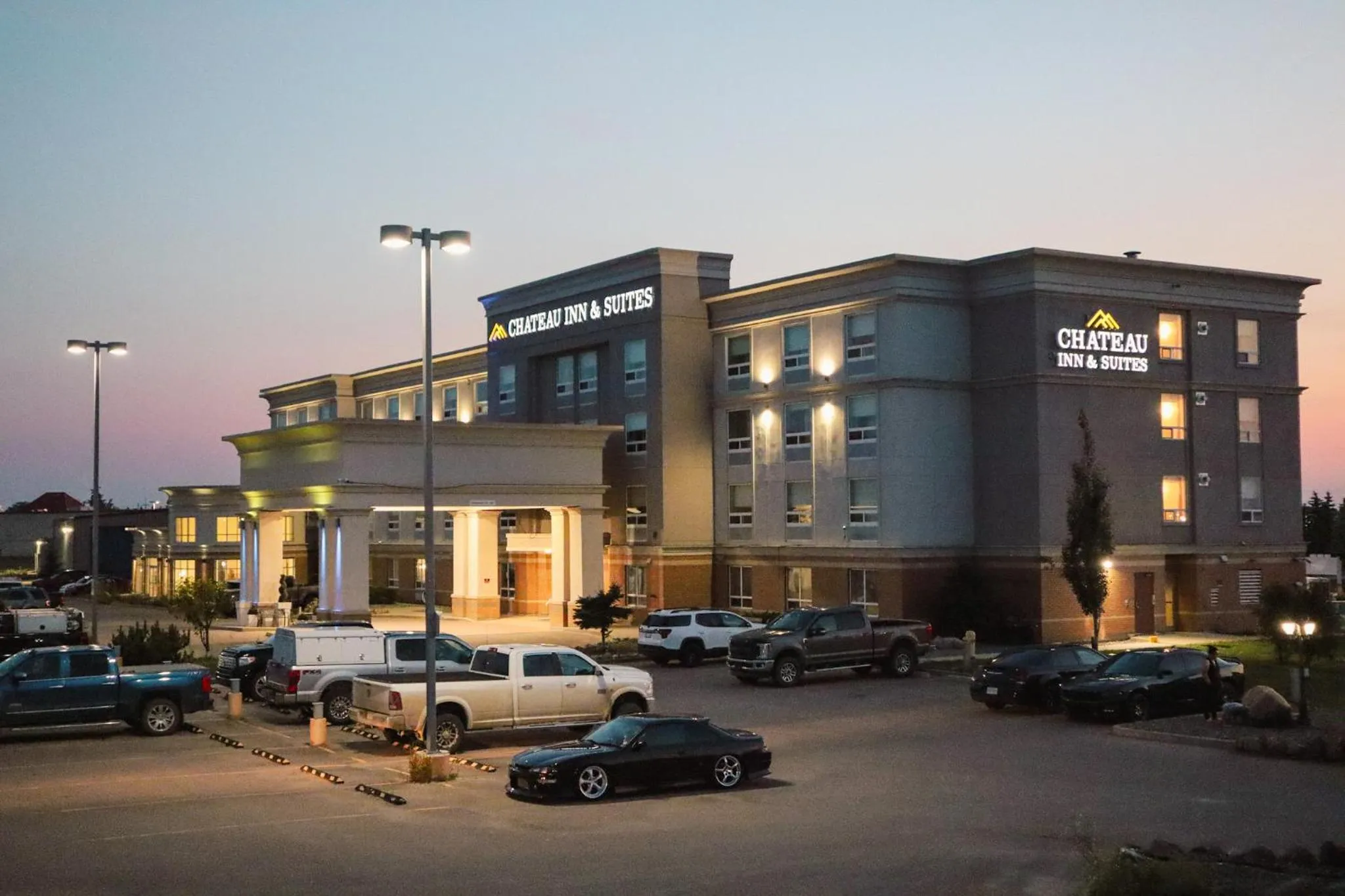 Property building in Chateau Inn & Suites Bonnyville