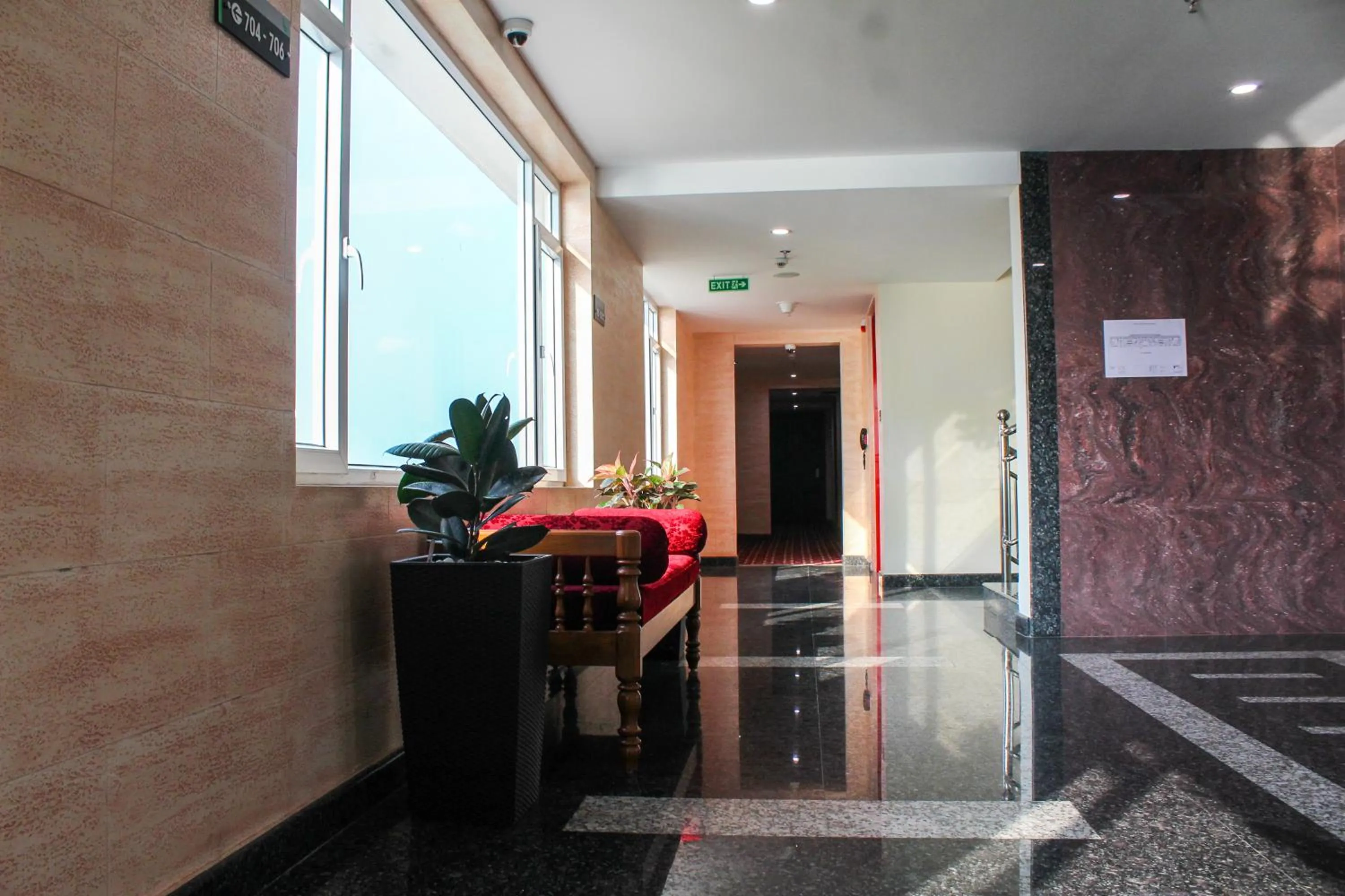 Area and facilities in JVK Park Hotel