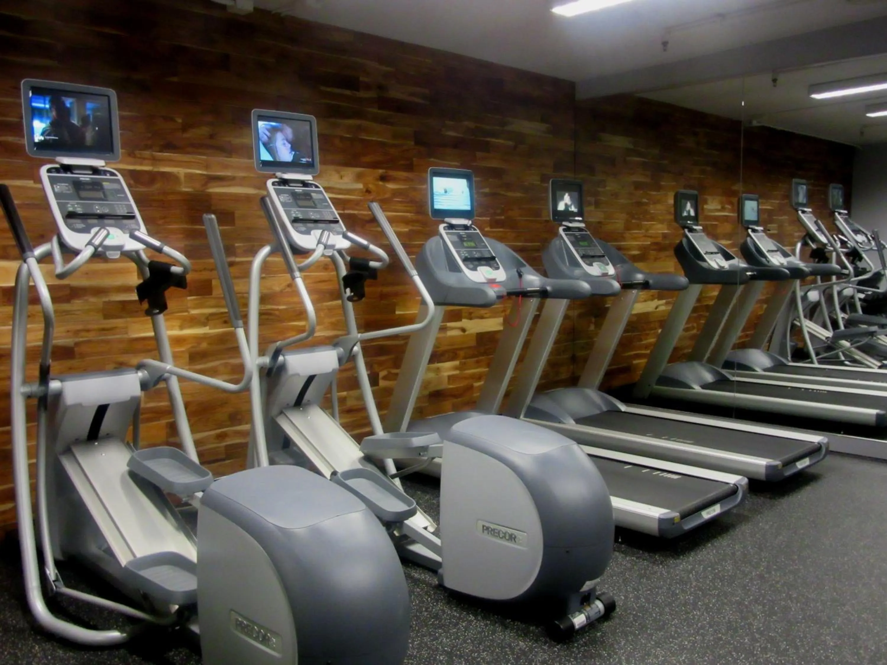 Fitness centre/facilities in The Paramount Hotel