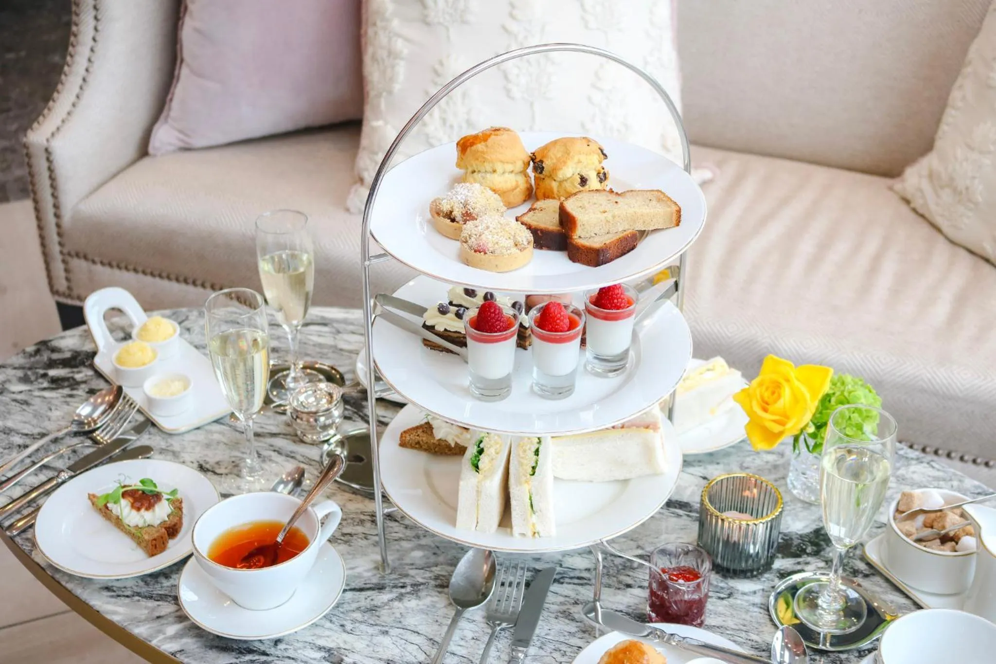 Coffee/tea facilities in The Rose Hotel