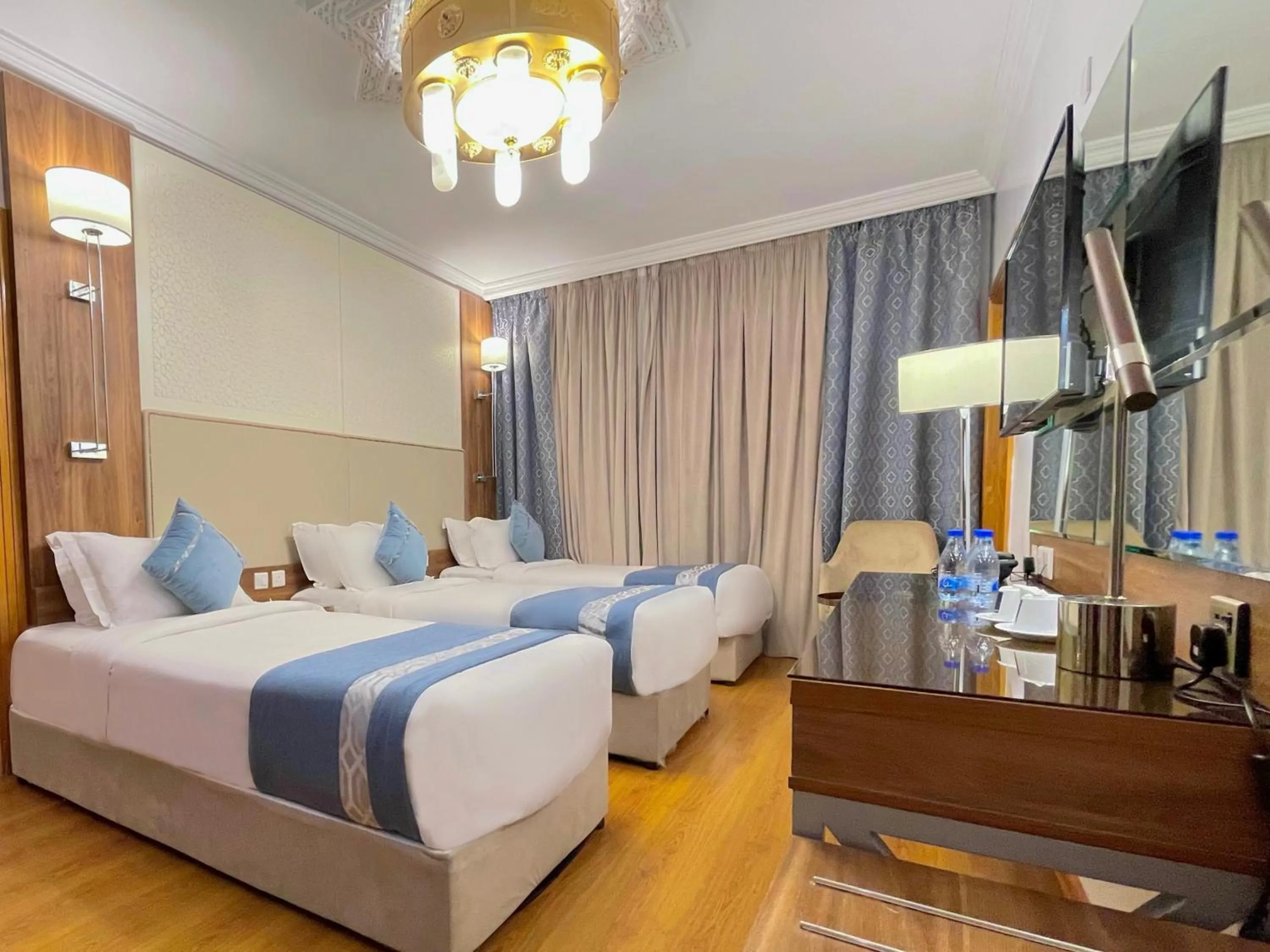 View (from property/room), Bed in Al Ritz Al Madinah