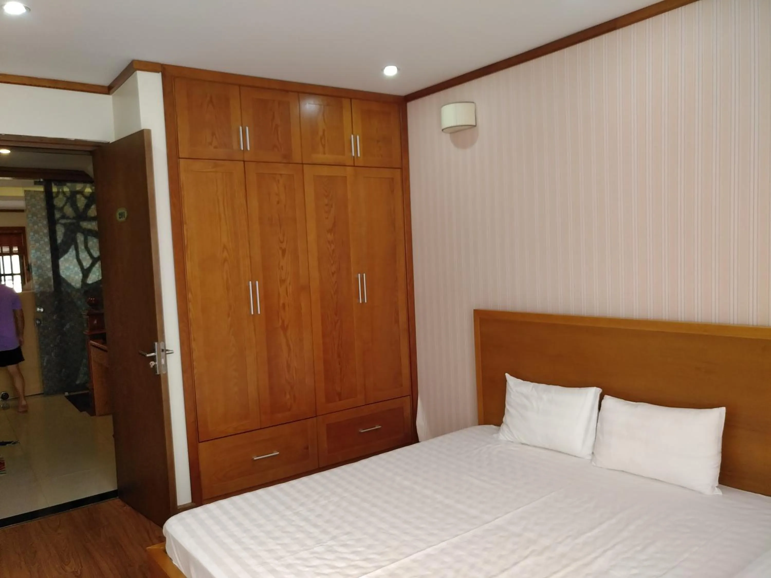 Bed in Halong And Me