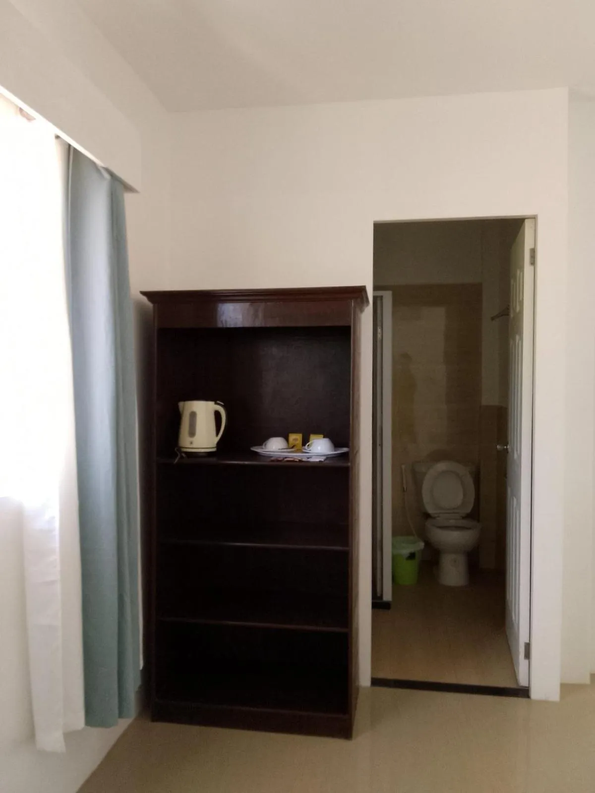 Heartland Hotel Serviced Rooms & Apartments.