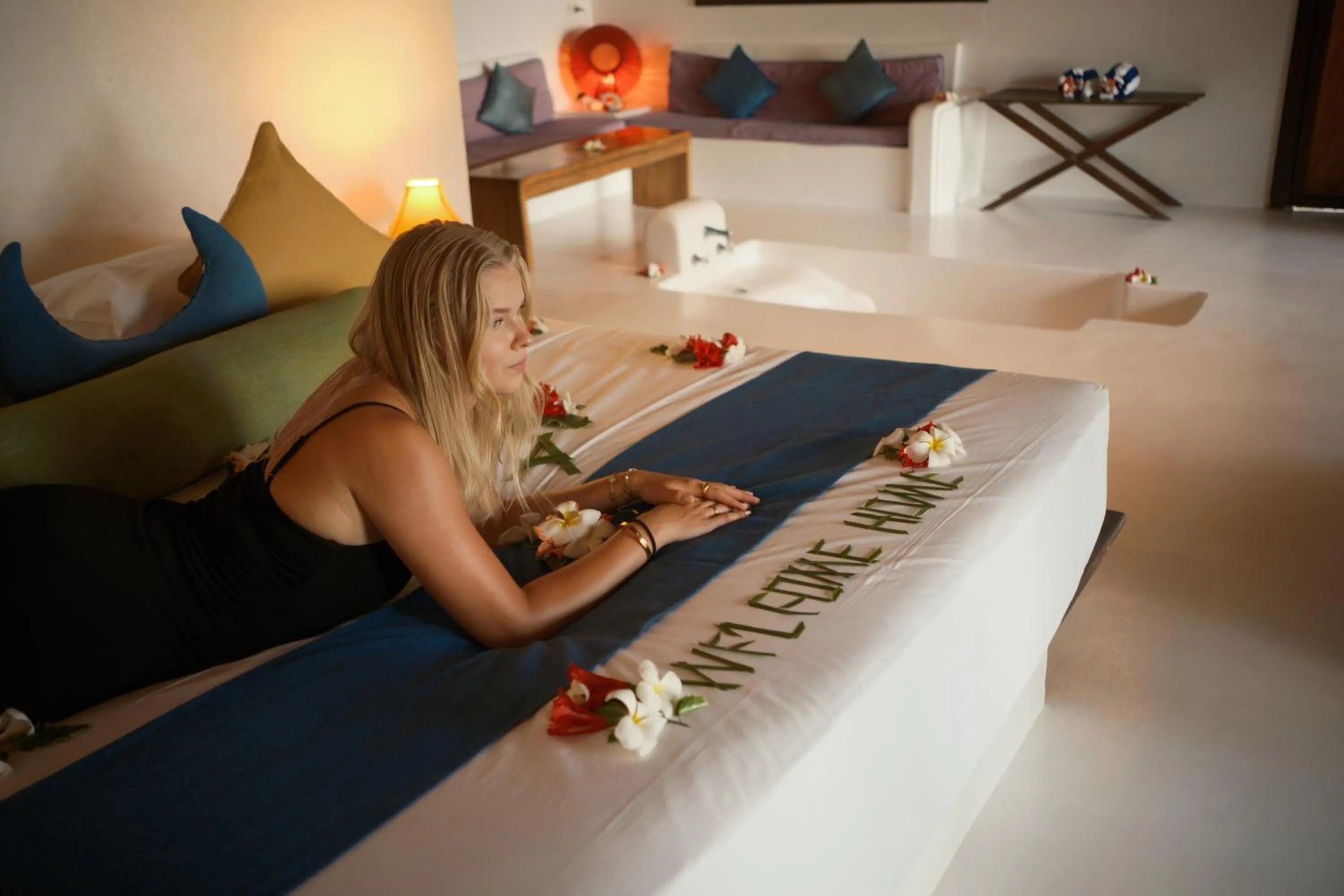 Bed in Navutu Stars Resort