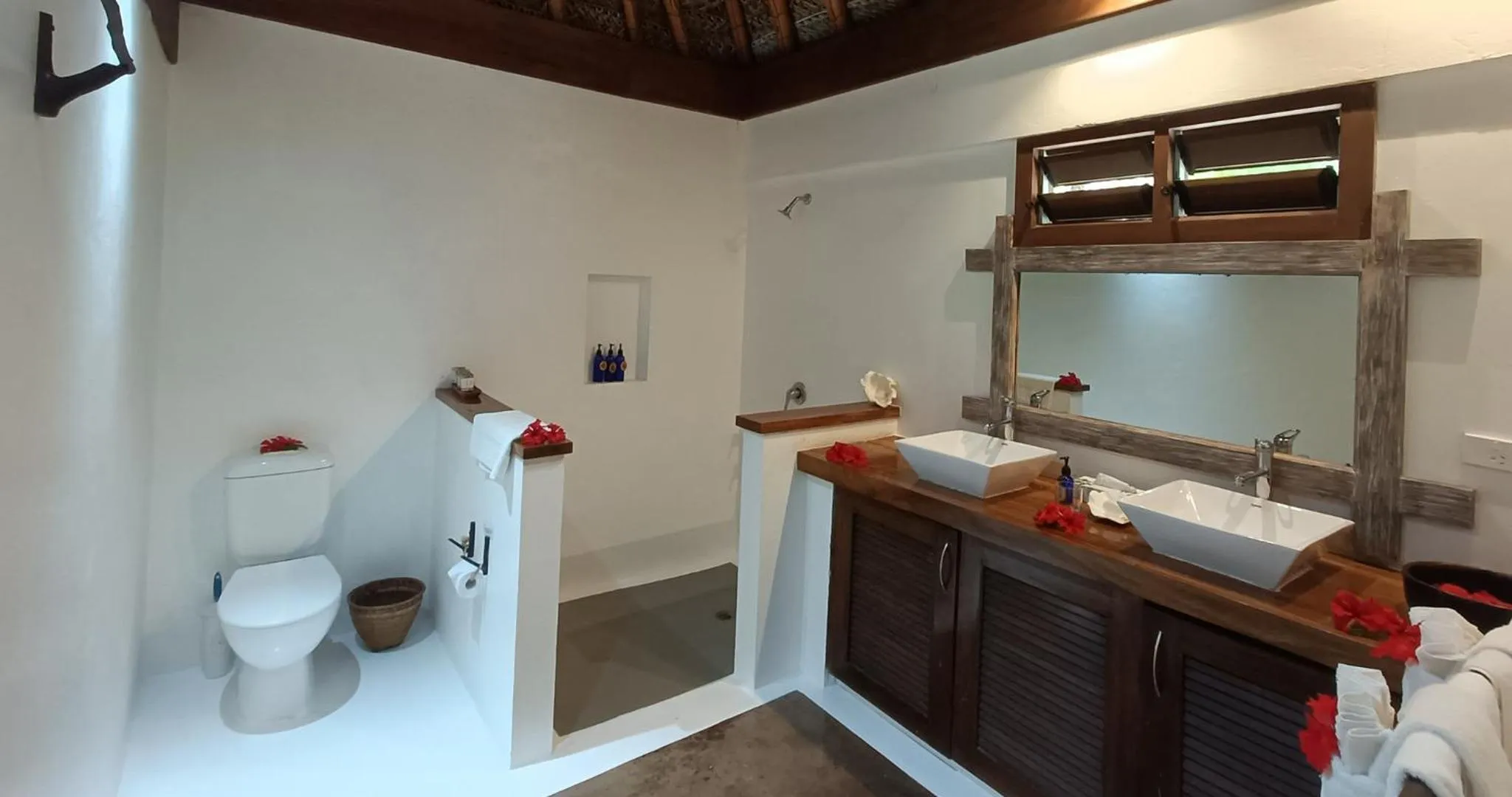 Toilet in Navutu Stars Resort