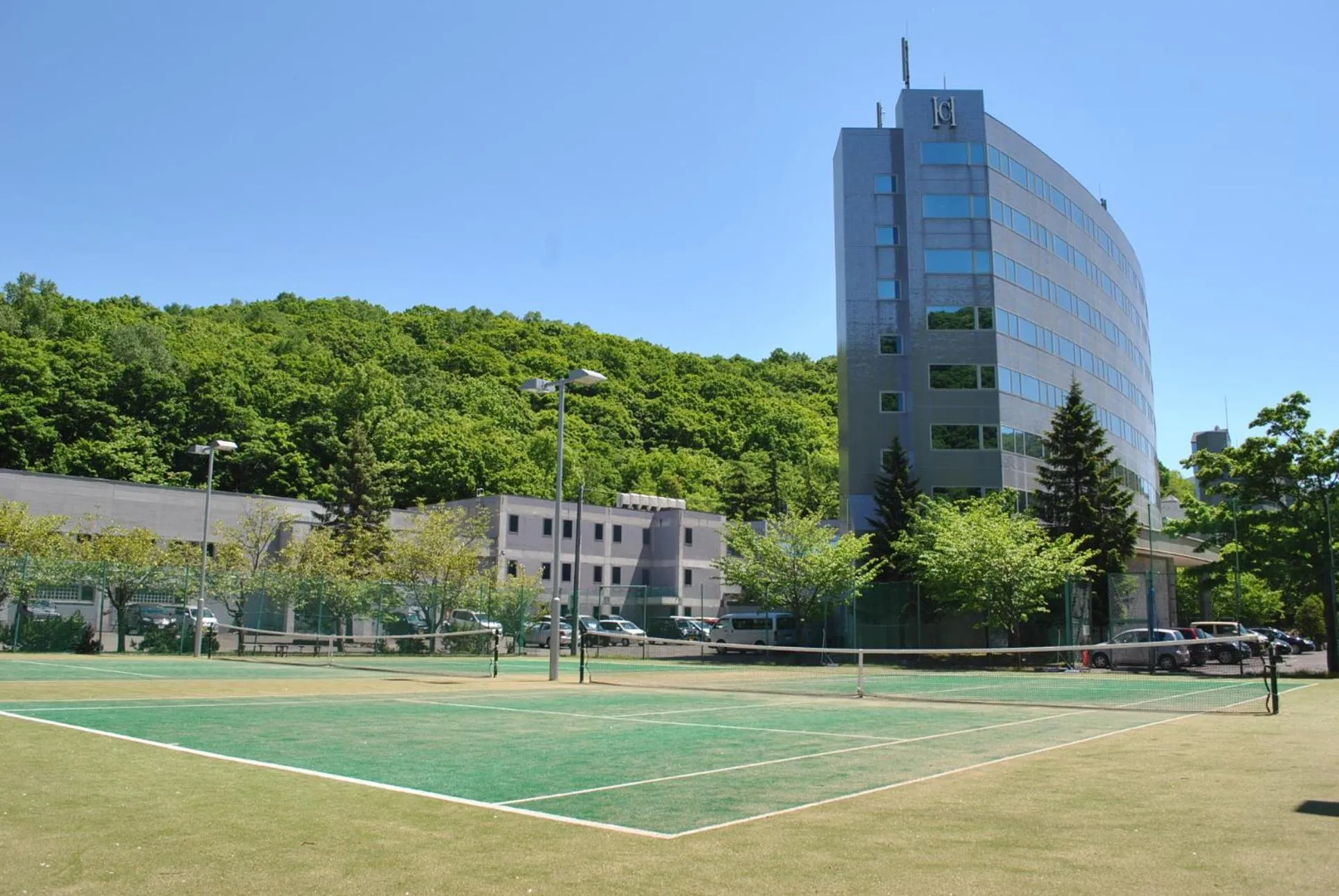 Tennis court in Otaru Asari Classe Hotel