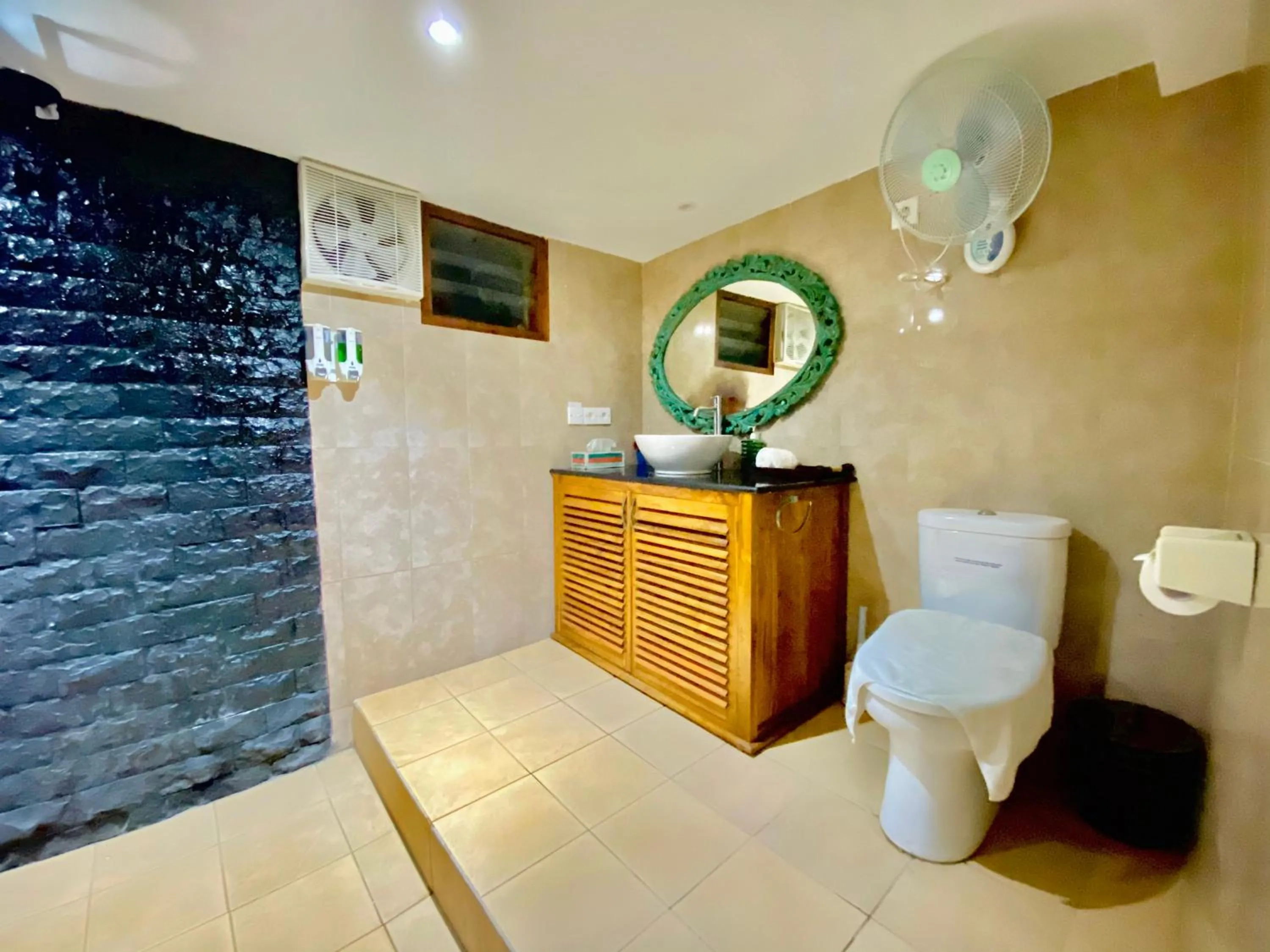 Bathroom in Lembongan Harmony Villas