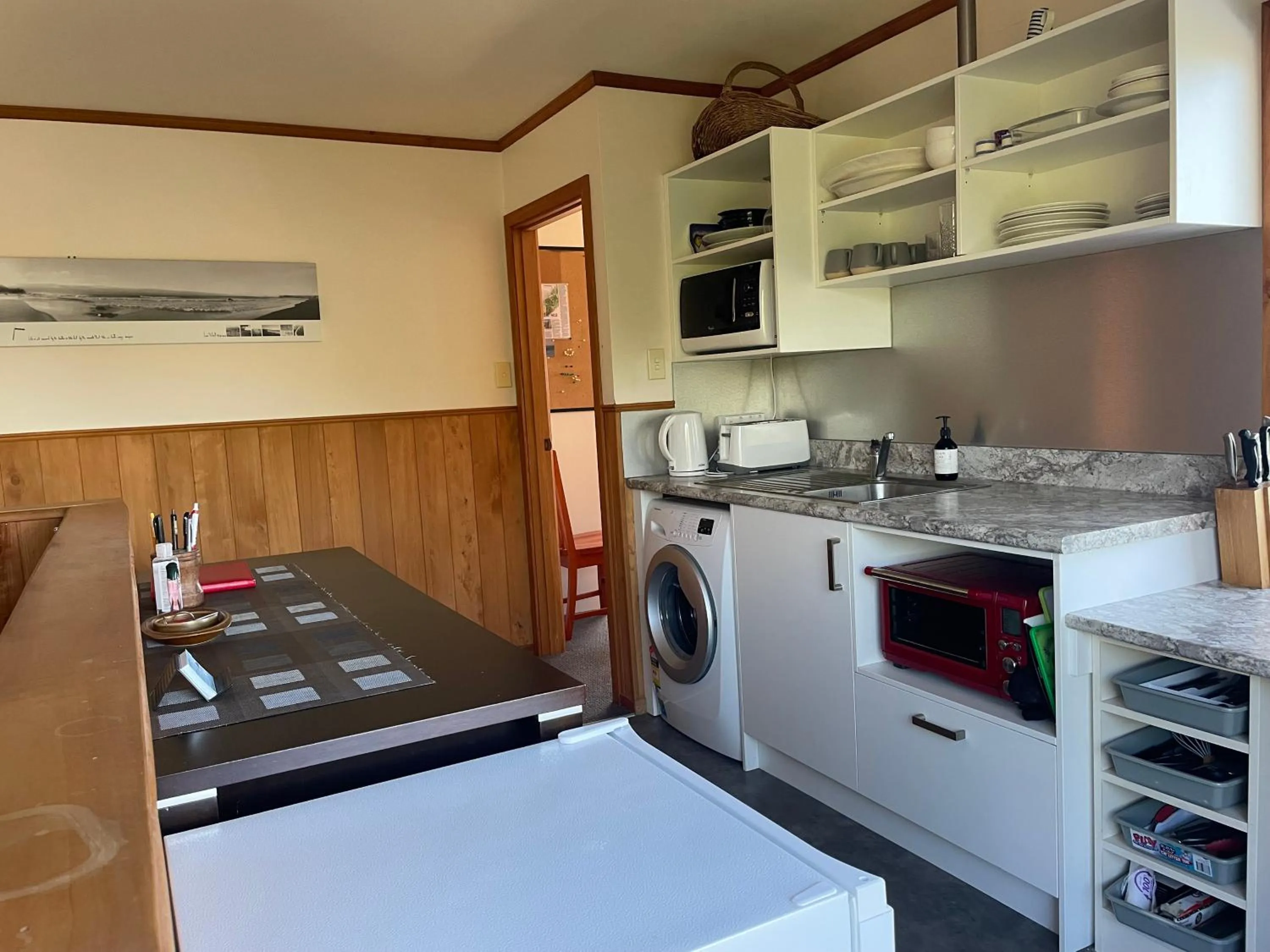 Kitchen or kitchenette in 49 on Jans Beach Break