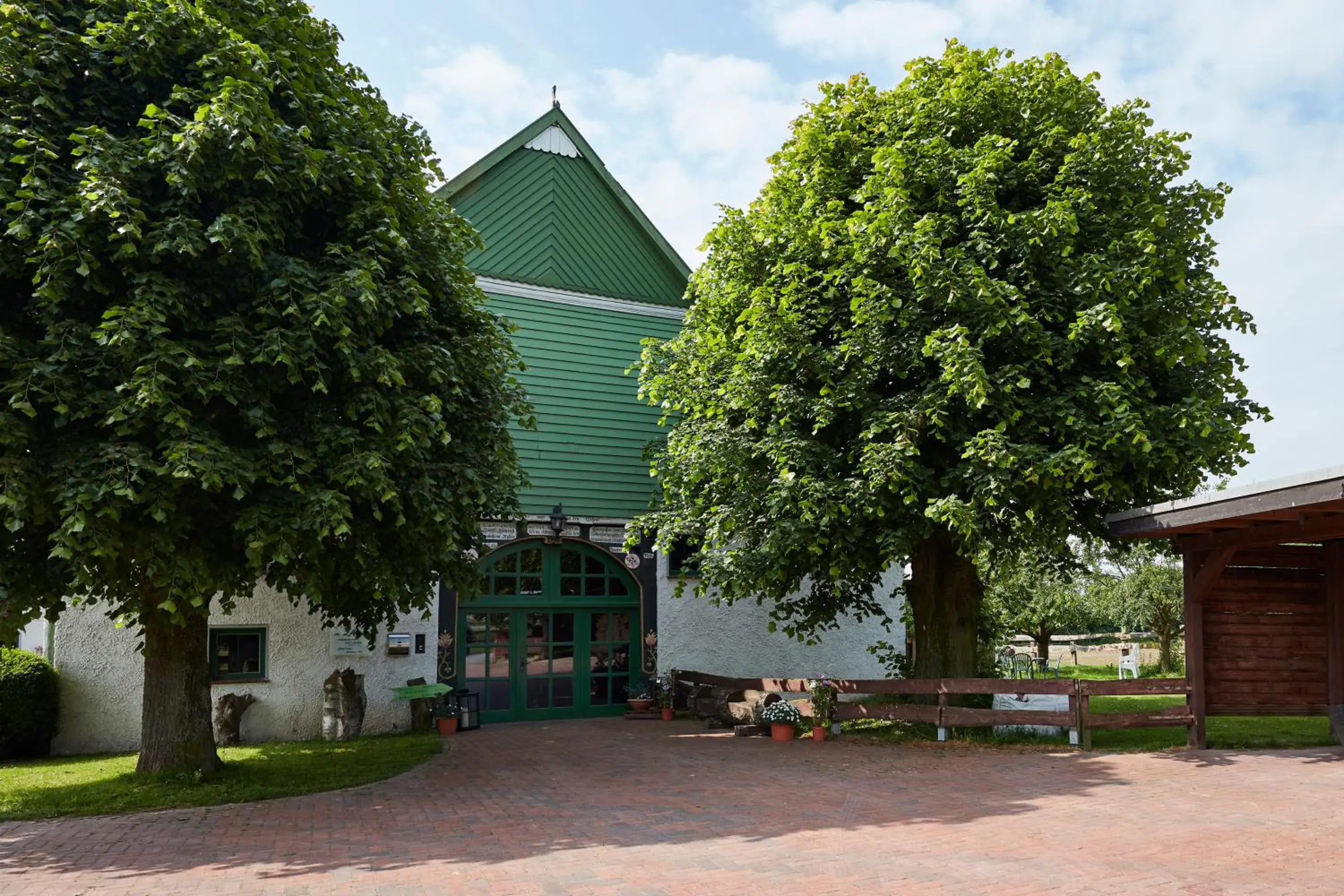 Reiterhof Zwei Linden Reiterhof Zwei Linden