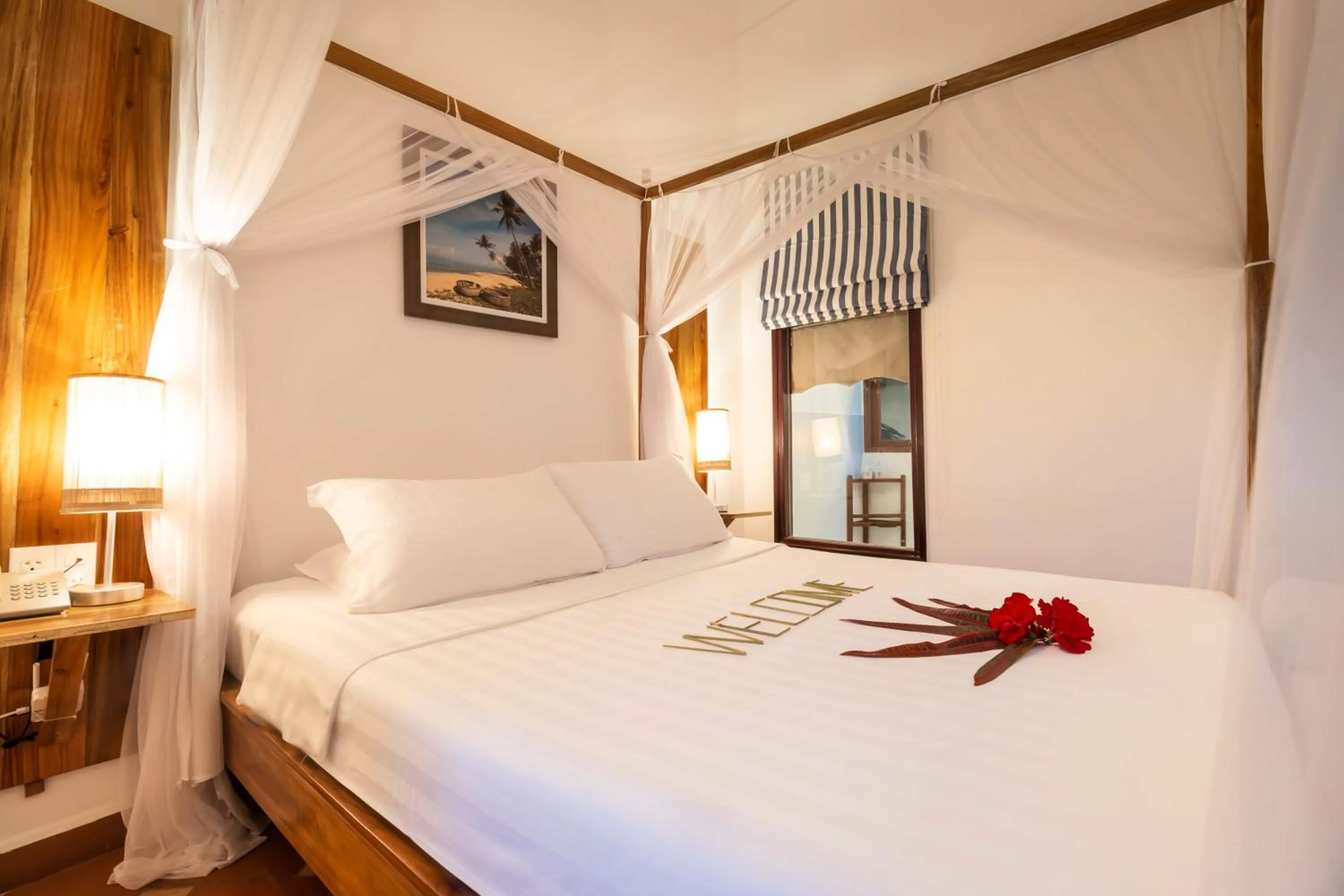Bedroom, Bed in Cassia Cottage Resort and Spa