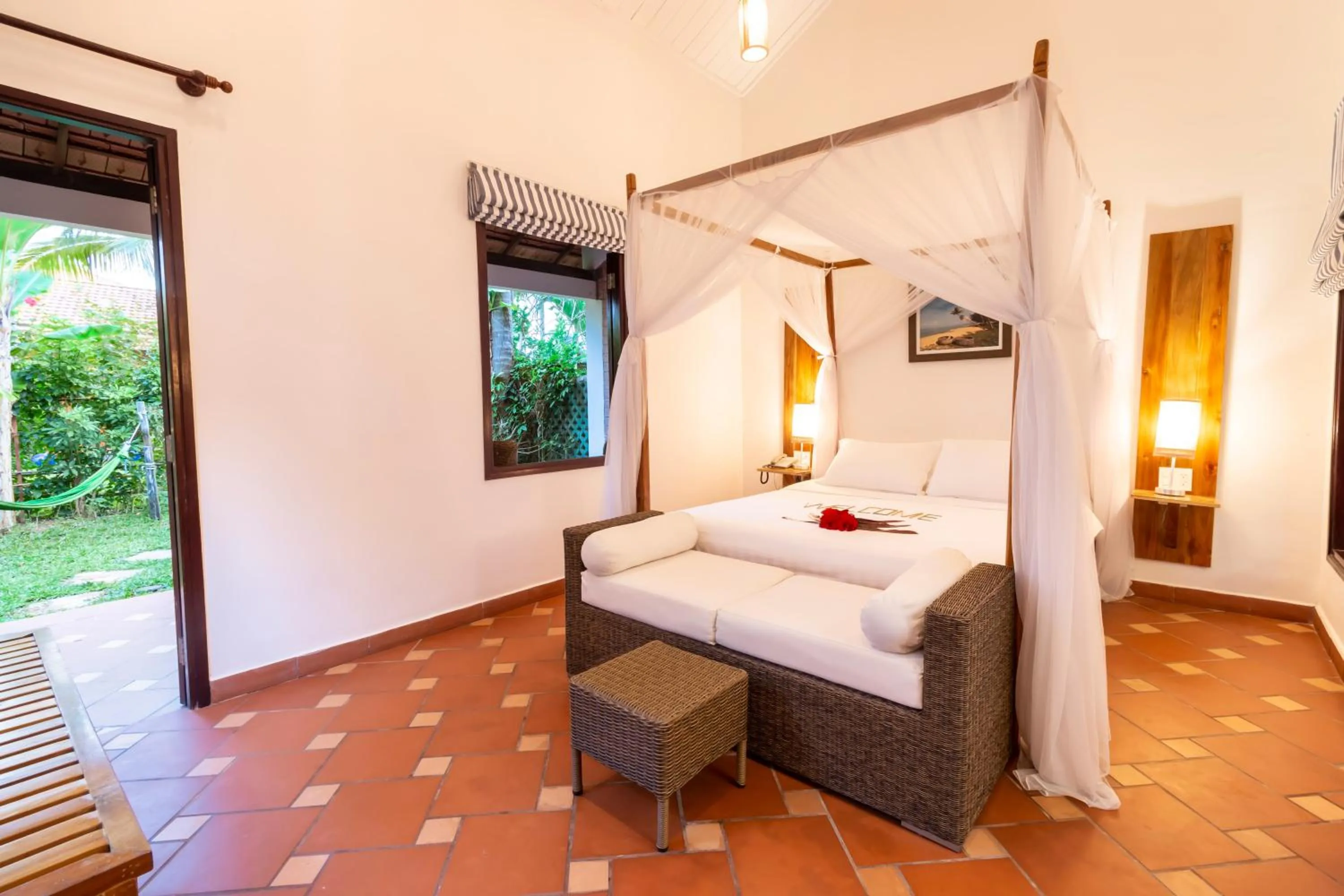 Photo of the whole room, Bed in Cassia Cottage Resort and Spa