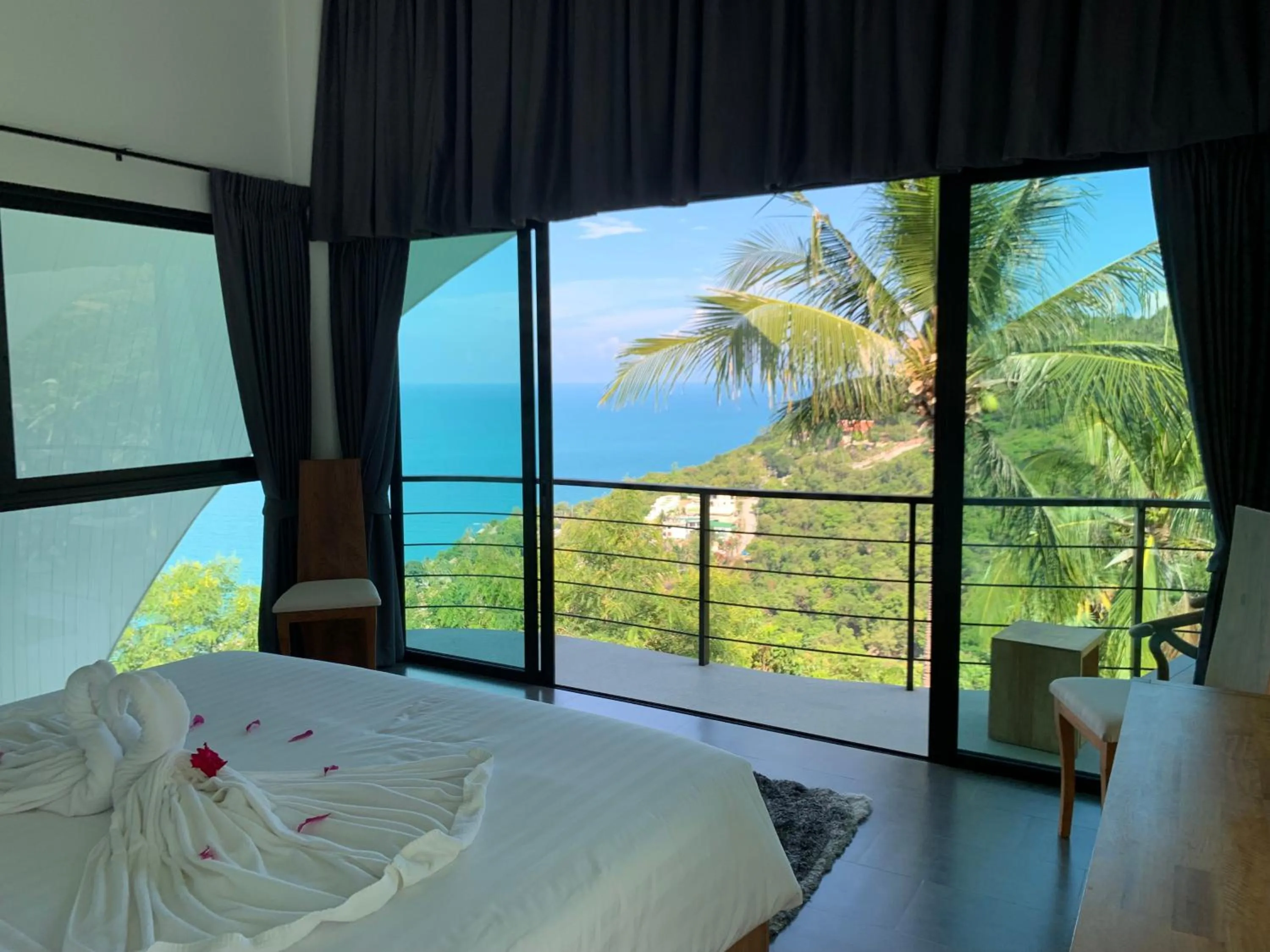 Balcony/Terrace, Bed in Villa The Spot Koh Samui